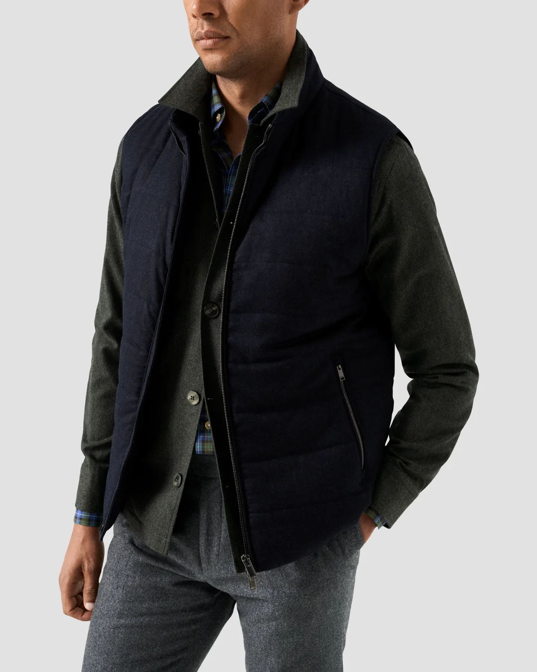 ジャケット・アウター ATON stand collar wool padded vest Padded Vest - Eton