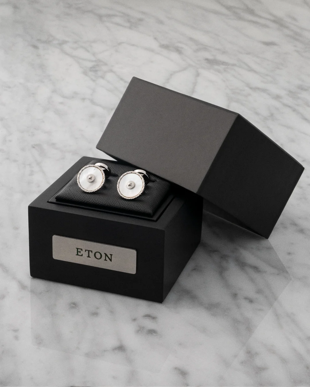真珠母貝のカフリンクス - Eton