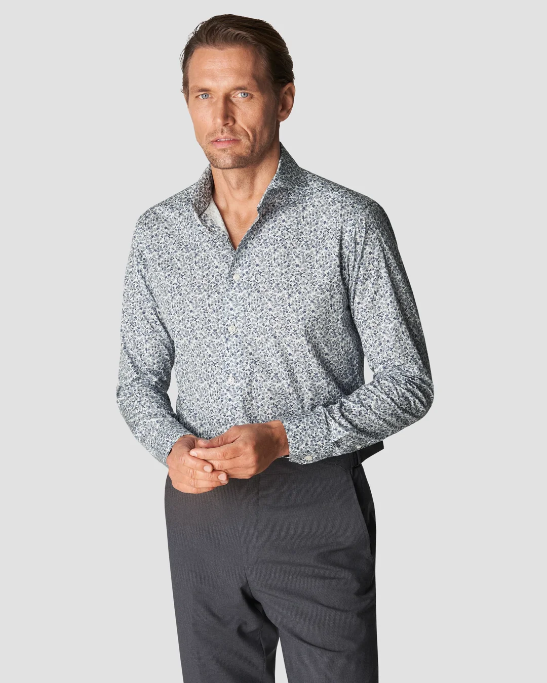 gray dress shirt Slim Fit Dark Heather Grey Button Up dialledin Gray Floral Print Signature Poplin