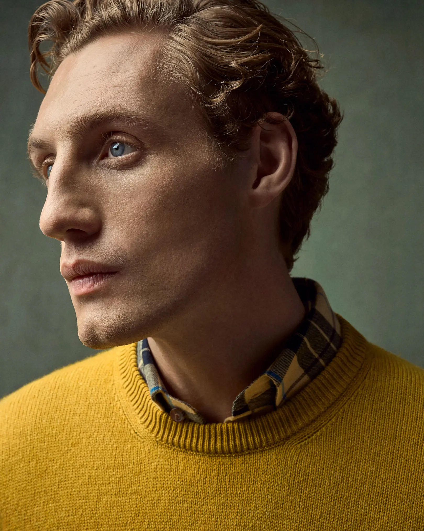 Eton - yellow cashmere knit crew neck