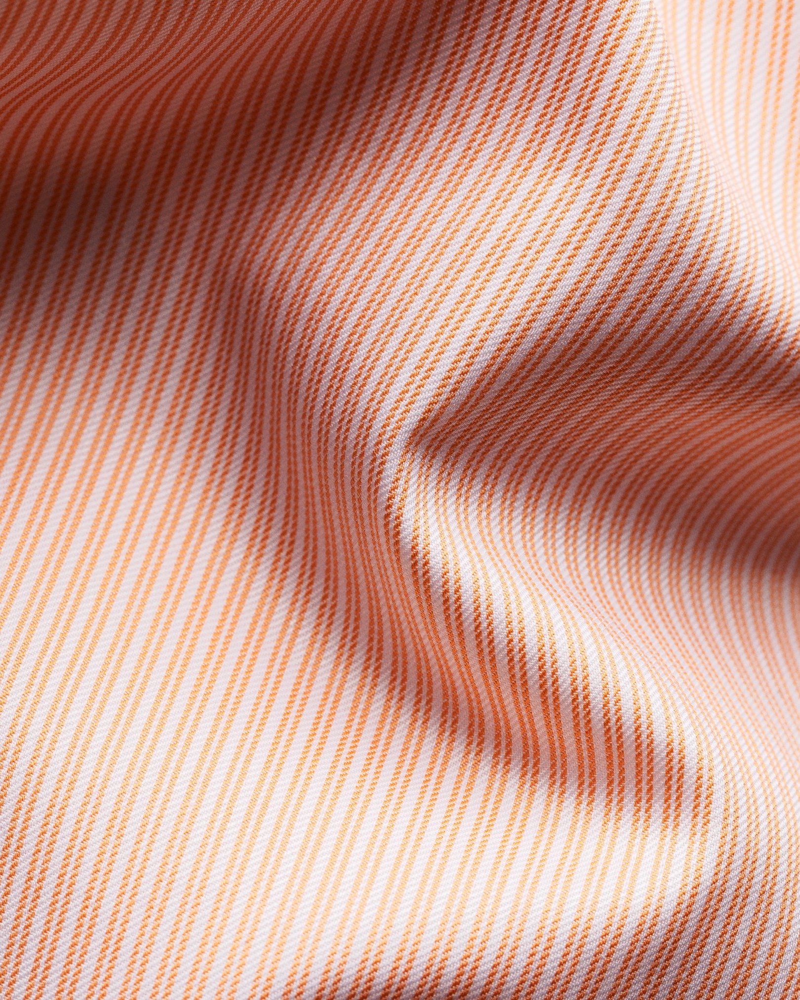 Eton - orange signature twill cut away single slim