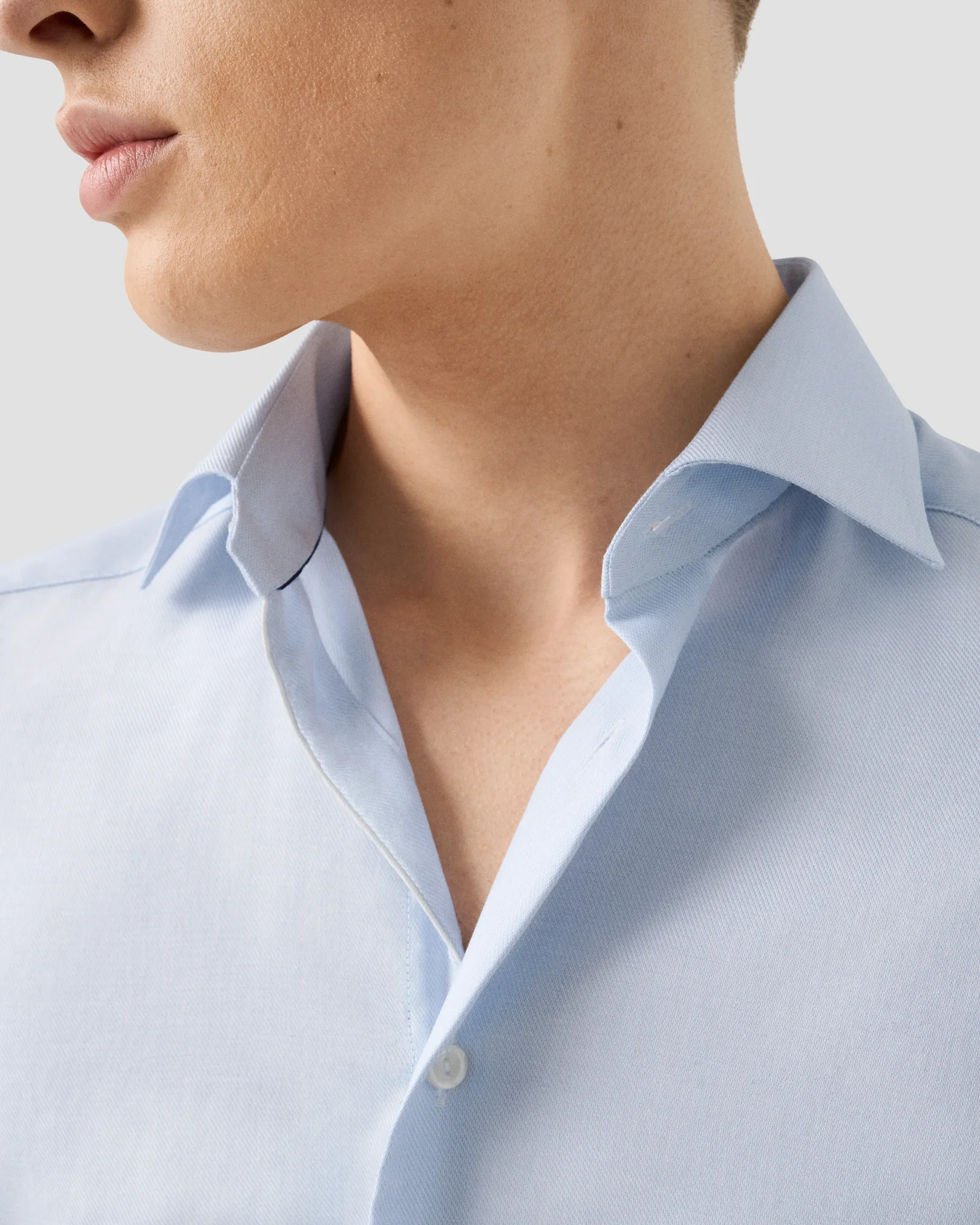 Eton - light blue twill cutaway collar