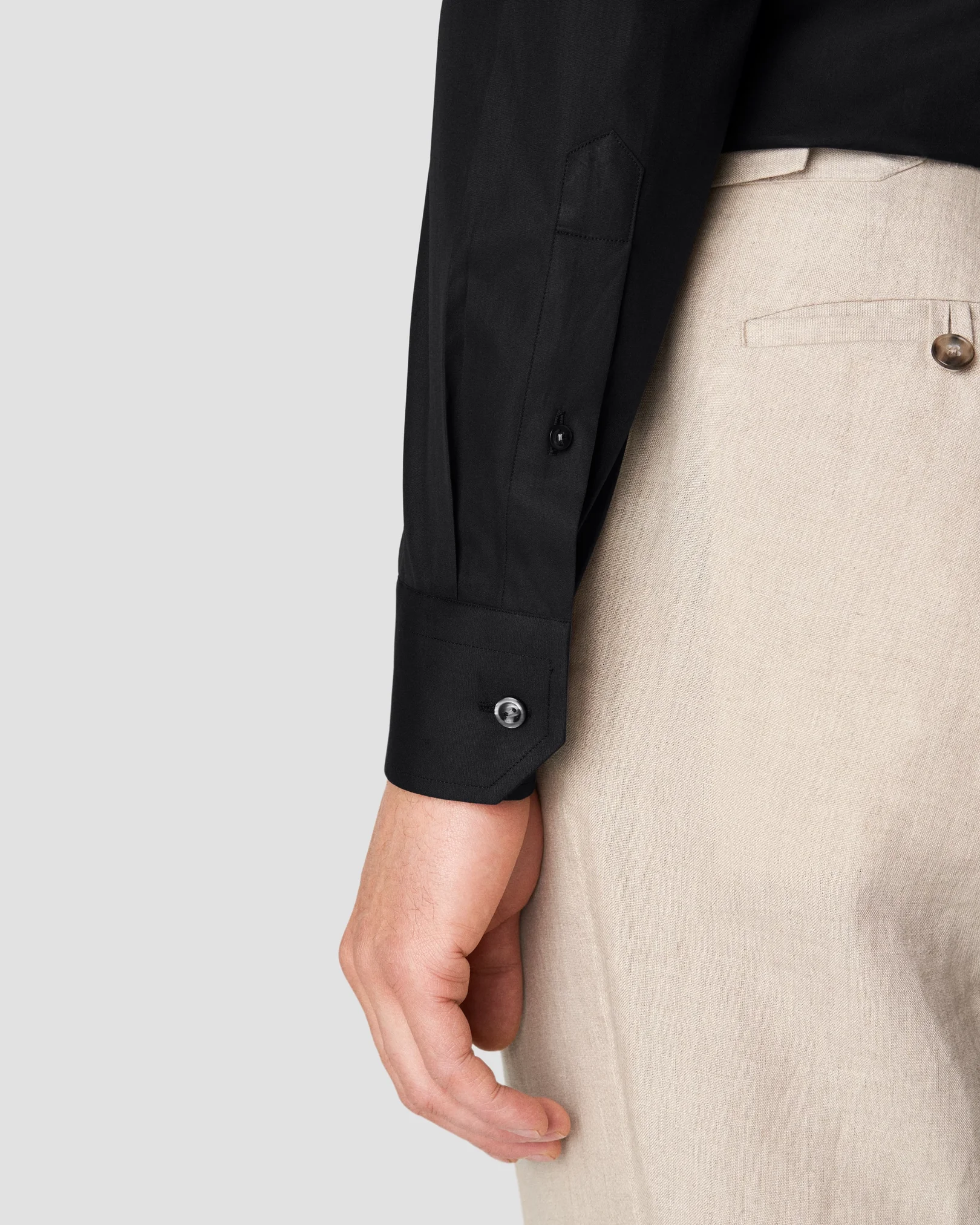 Eton - black plain weave