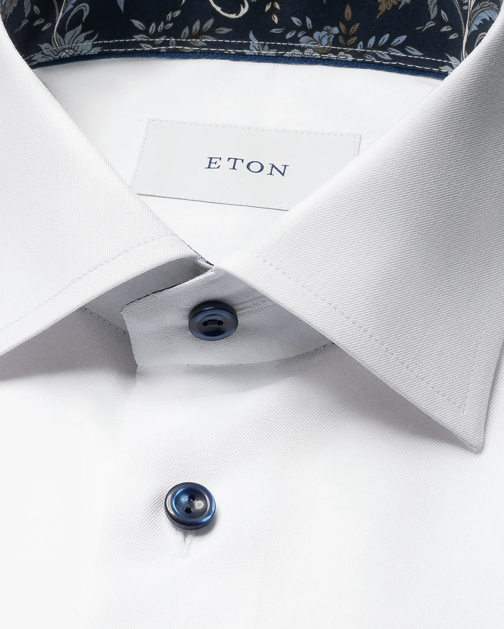 Eton - white 256 floral effect signature twill shirt
