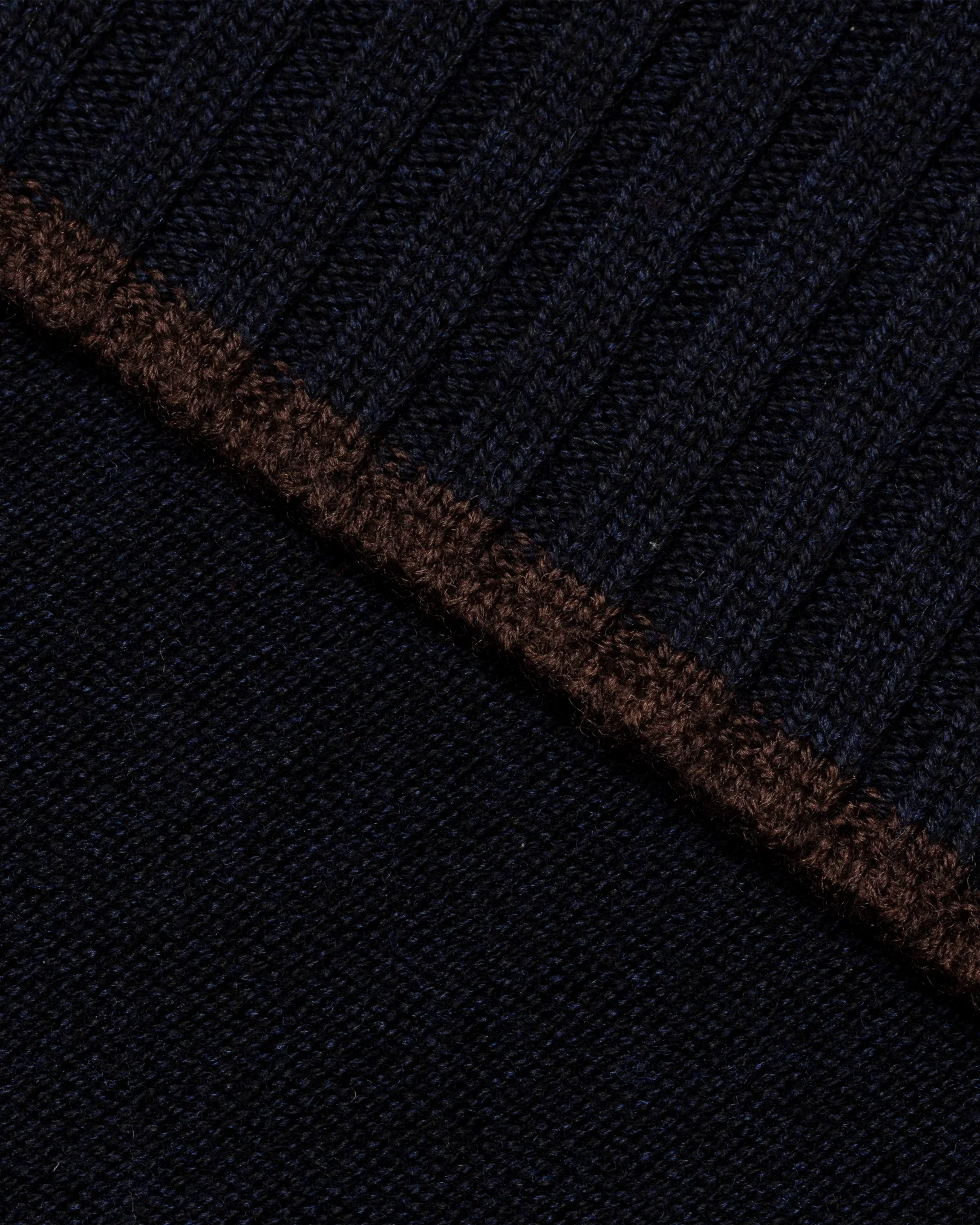 Eton - navy blue knitted scarf