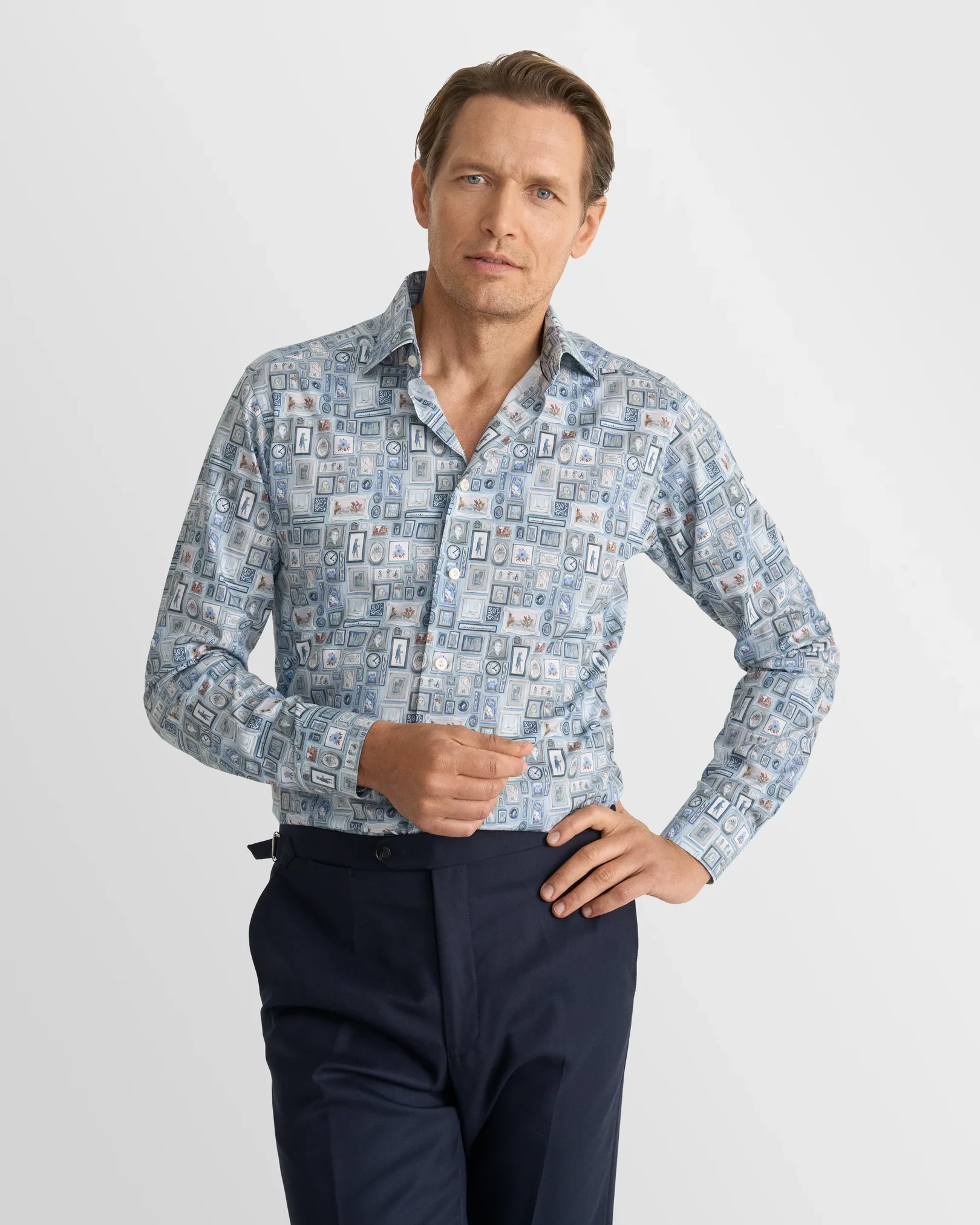 Eton - light blue motif signature twill print