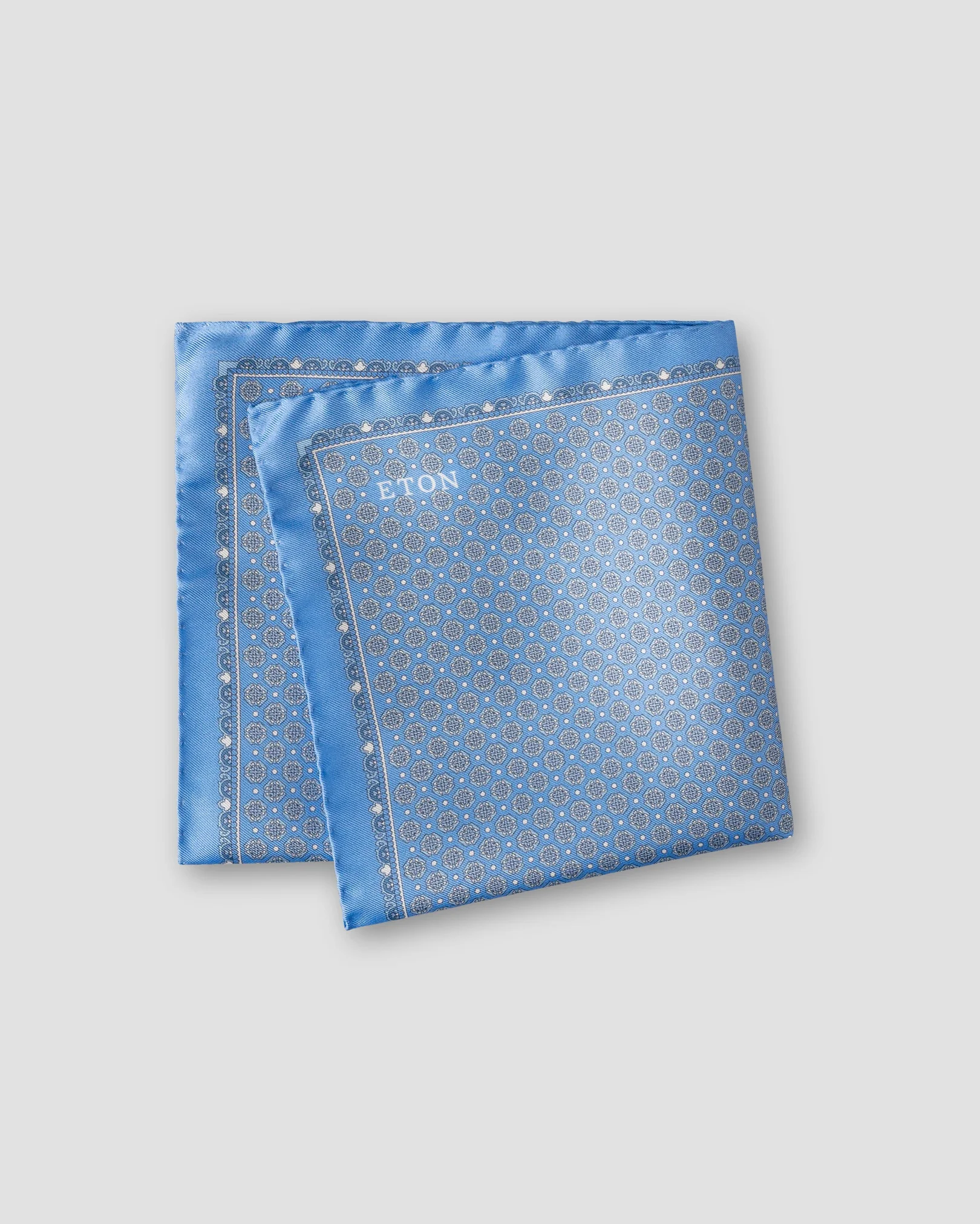 Eton - light blue geometric silk pocket