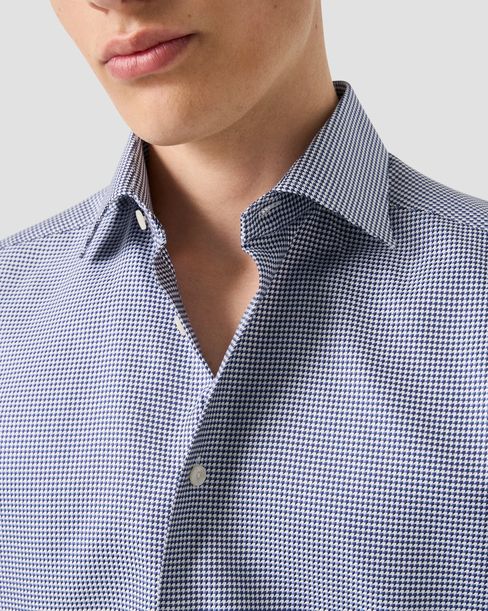 Eton - dark blue houndstooth king twill shirt