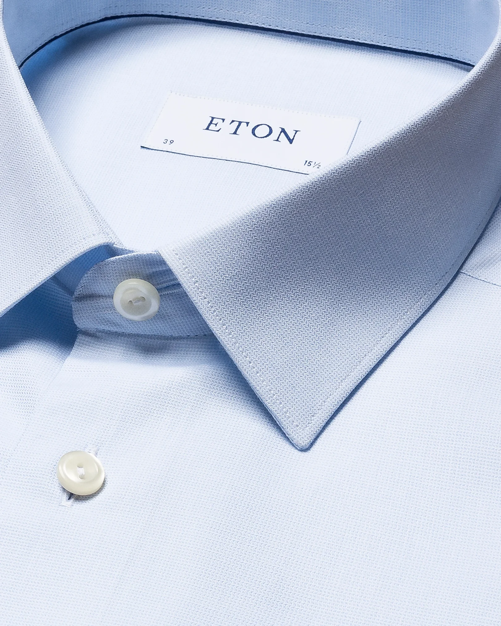 Eton - light blue signature twill semi solid