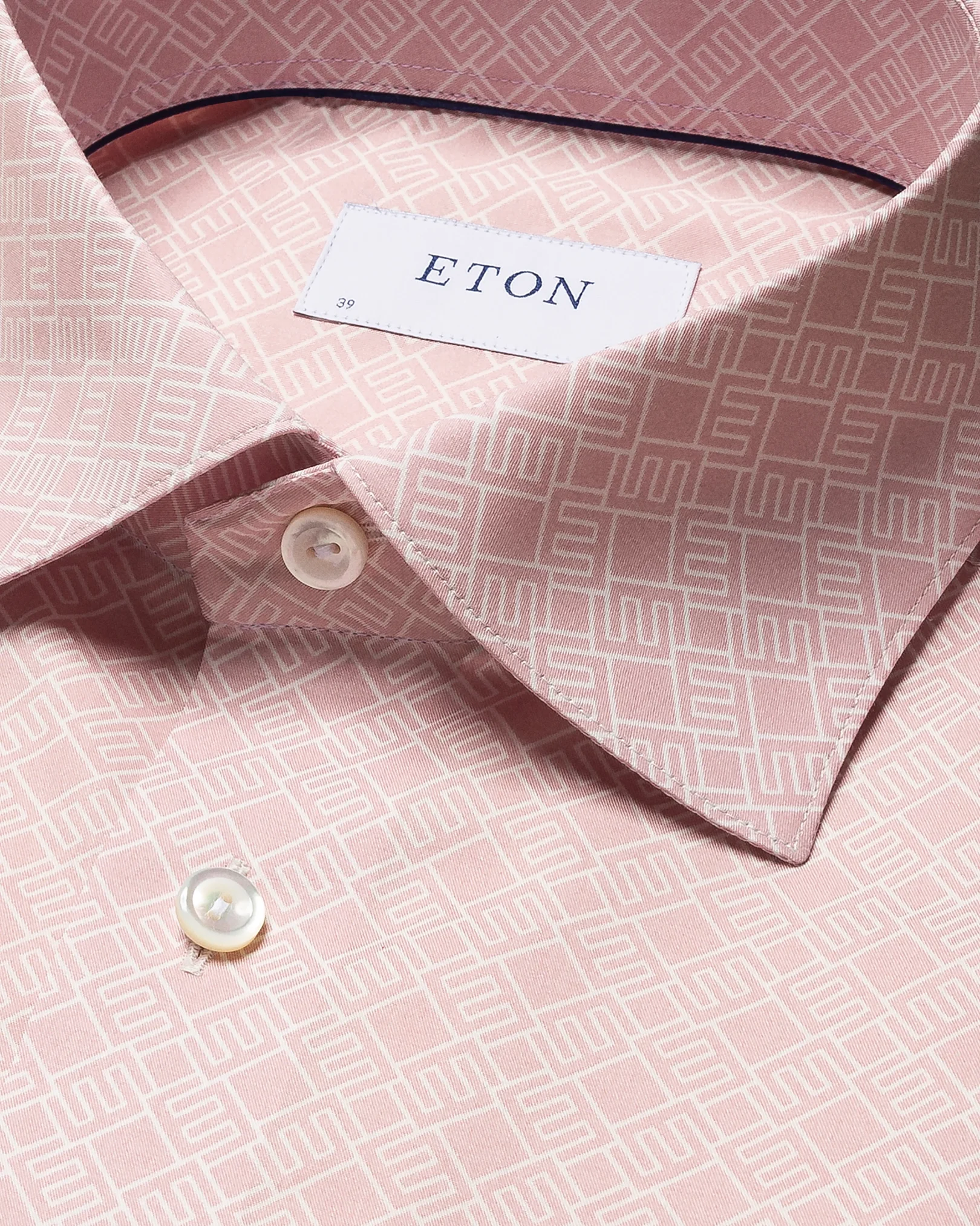 Eton - pink fine twill cutaway e print