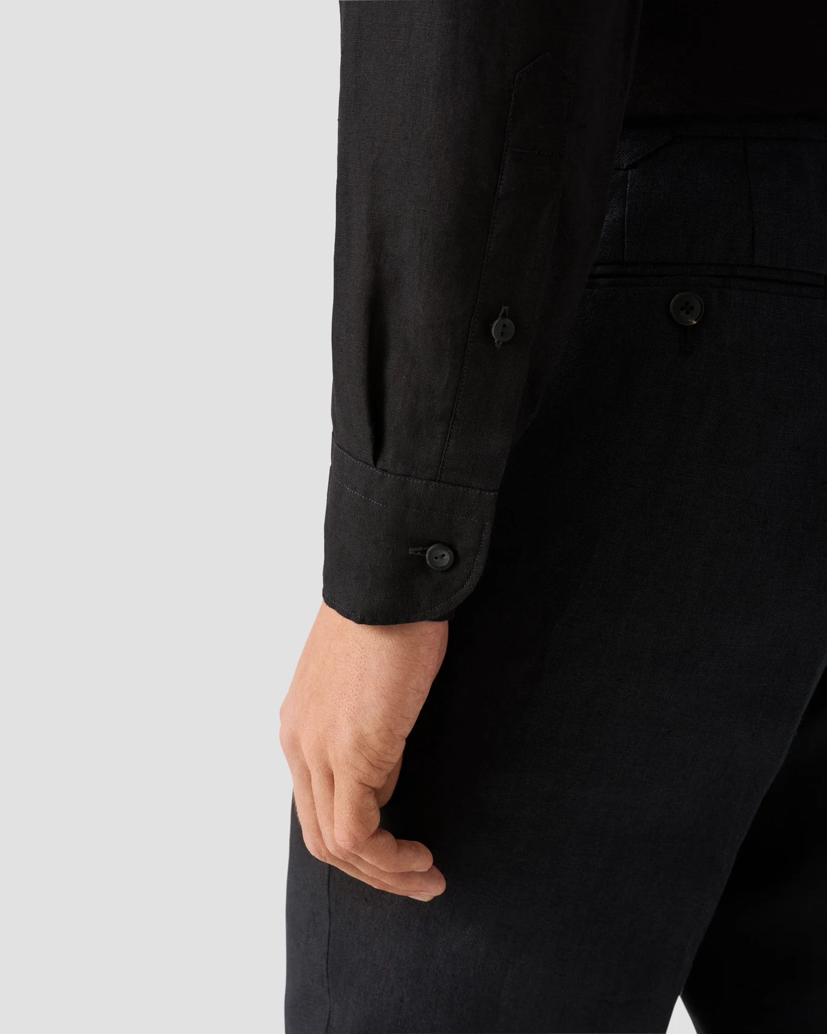 Eton - black linen wide spread solid