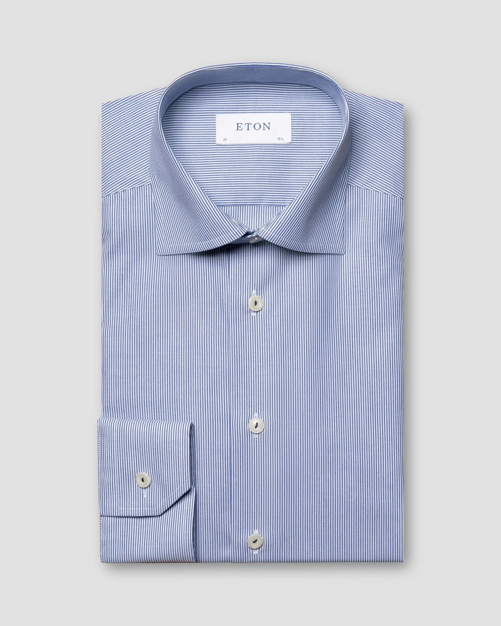 Eton - mid blue poplin cut away single slim