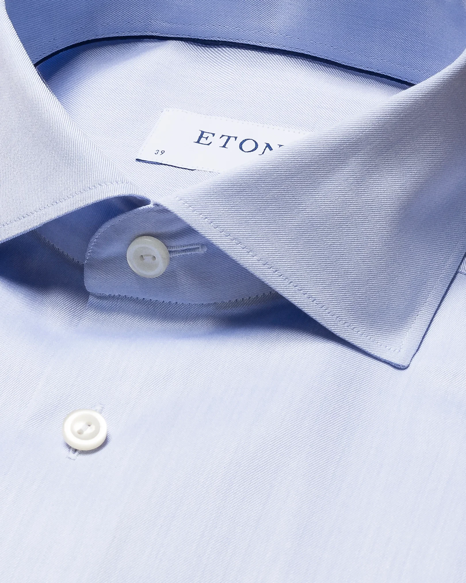 Eton - light blue signature twill wide spread collar