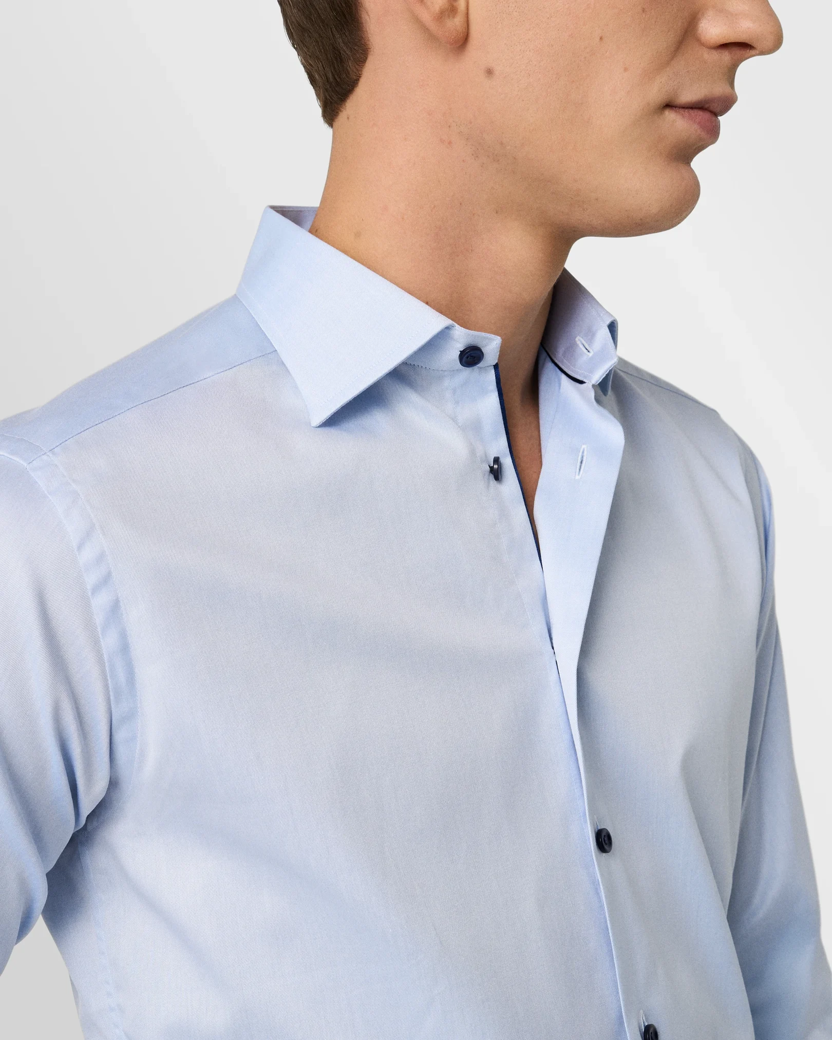 Eton - light blue signature twill contrast details