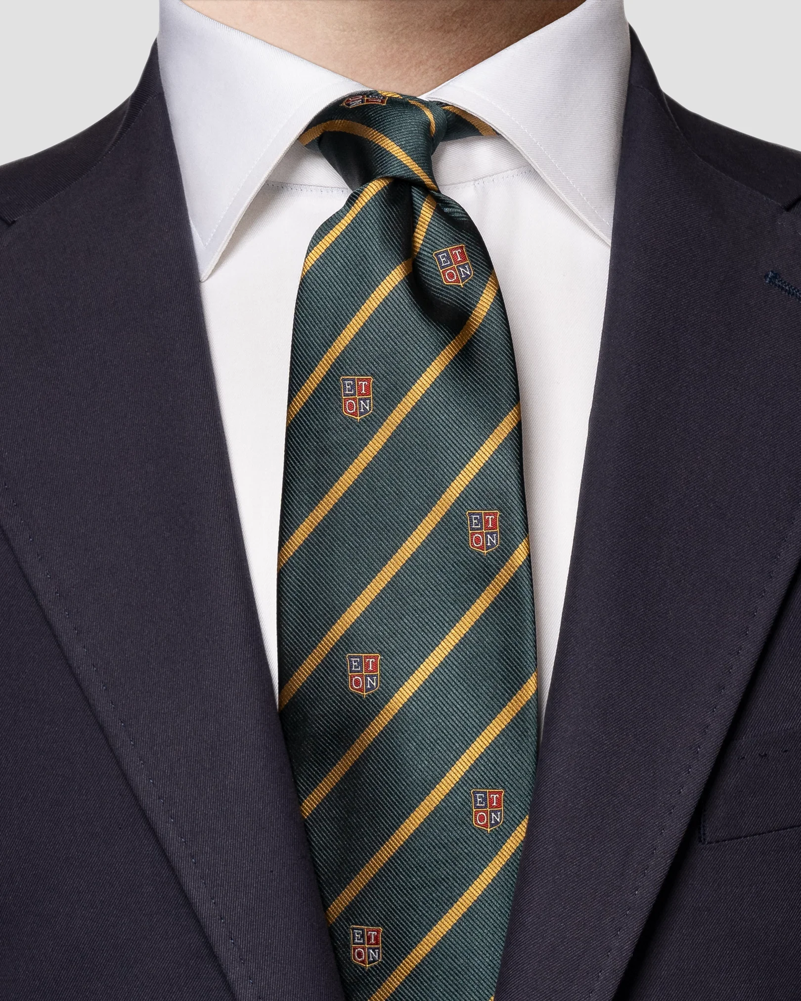 Eton - dark green ivy tie