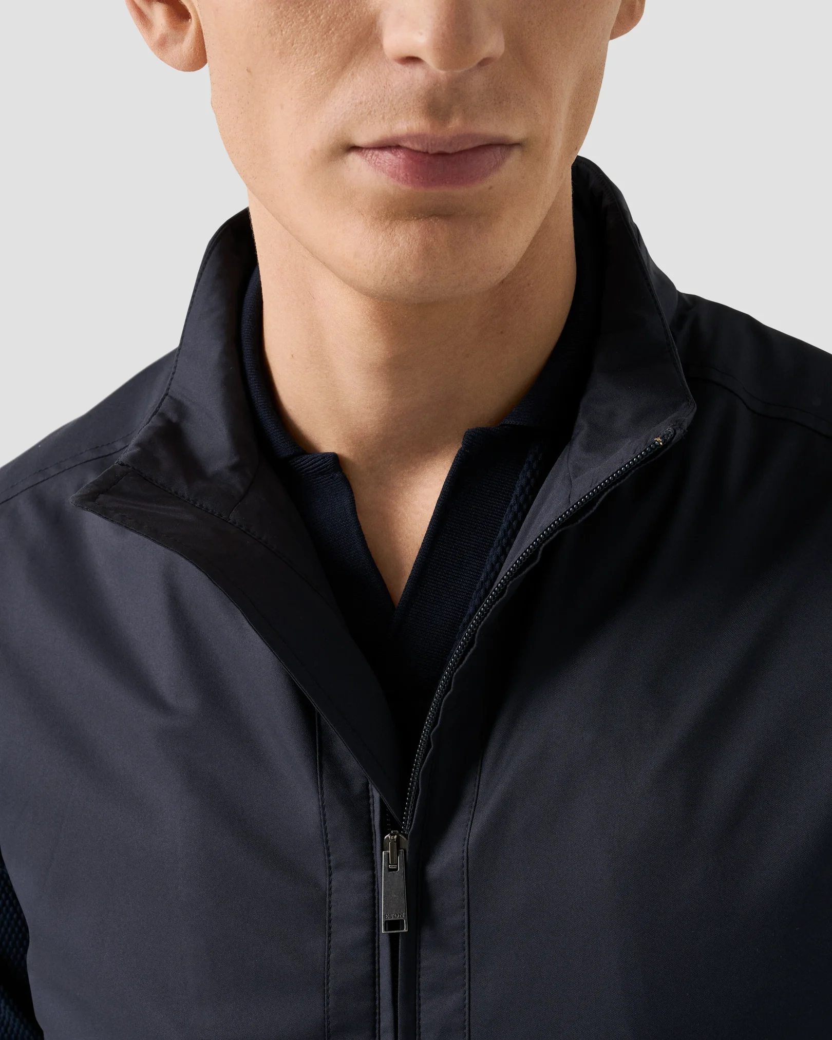 Eton - lightweight wind vest navy blue