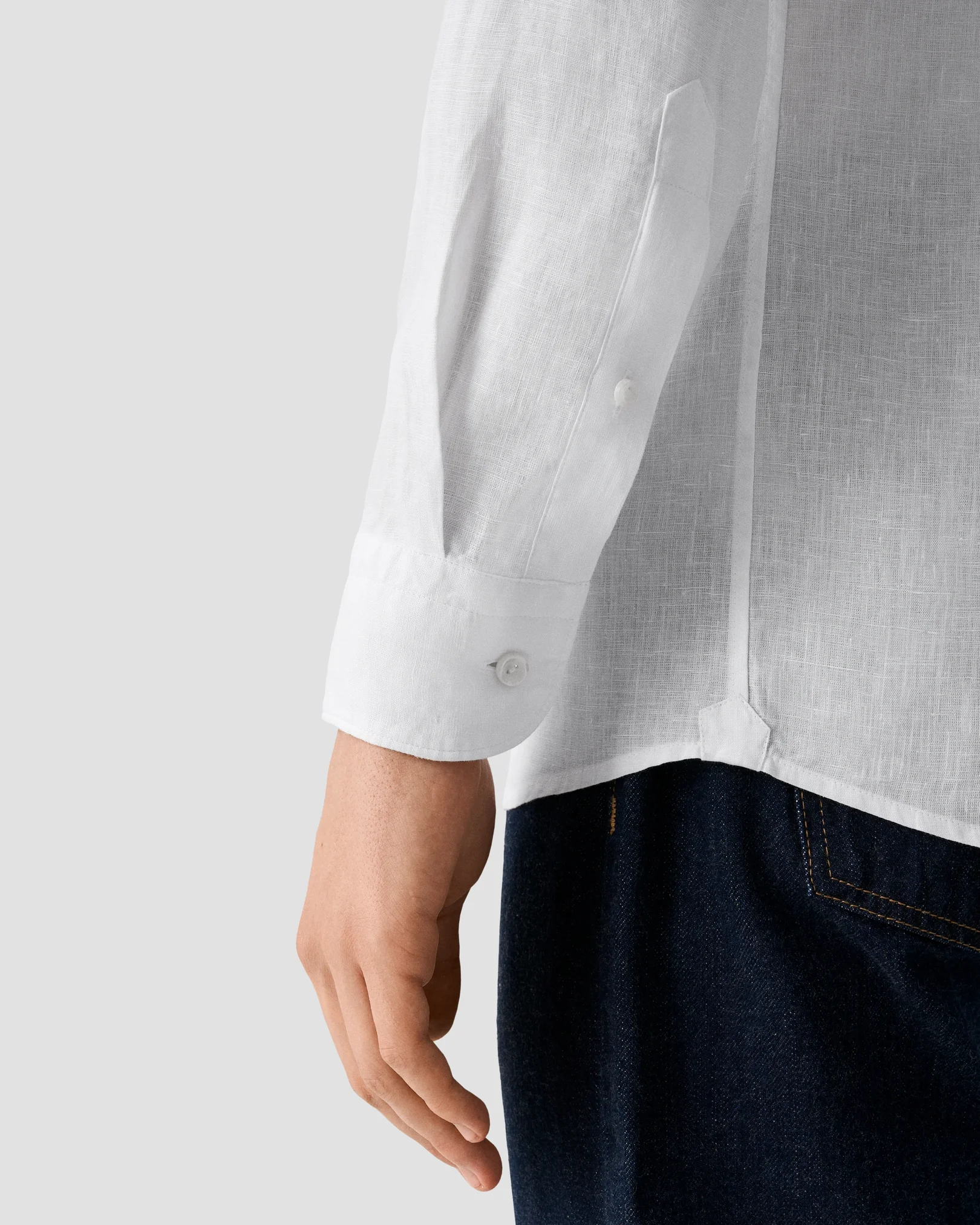 Eton - white linen button down collar