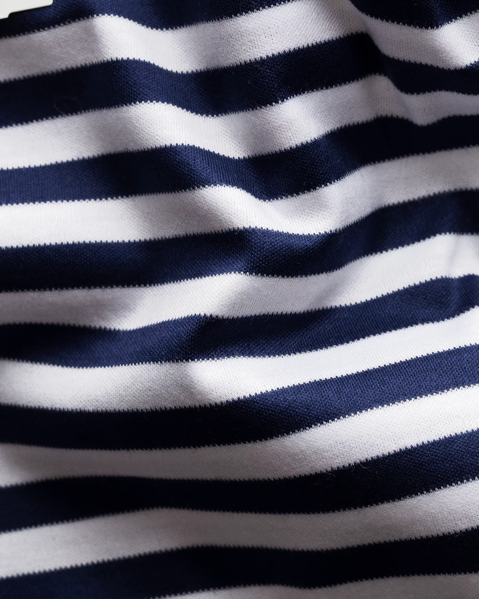 White & Navy Striped Filo di Scozia T-Shirt