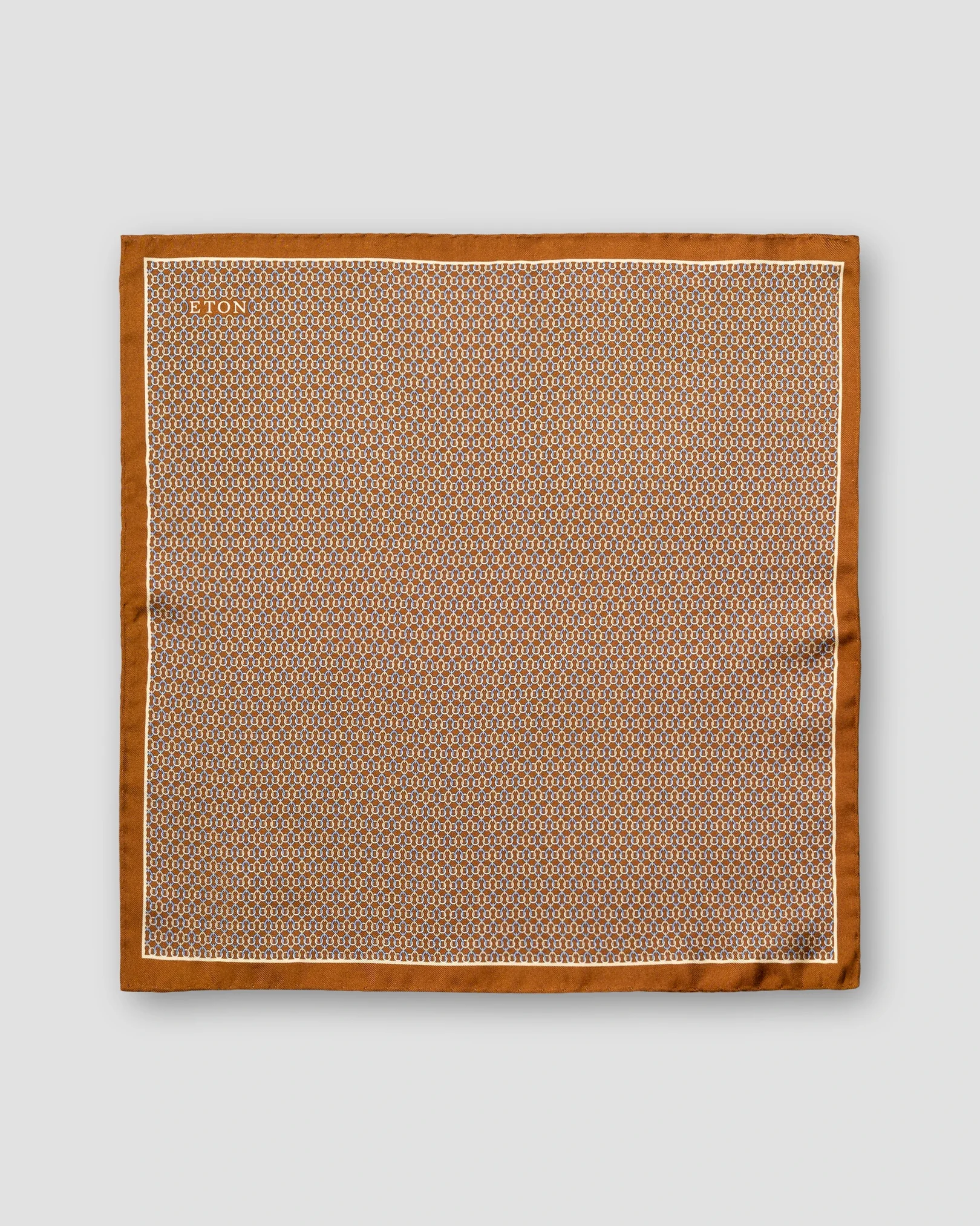 Eton - geometric silk pocket square 256