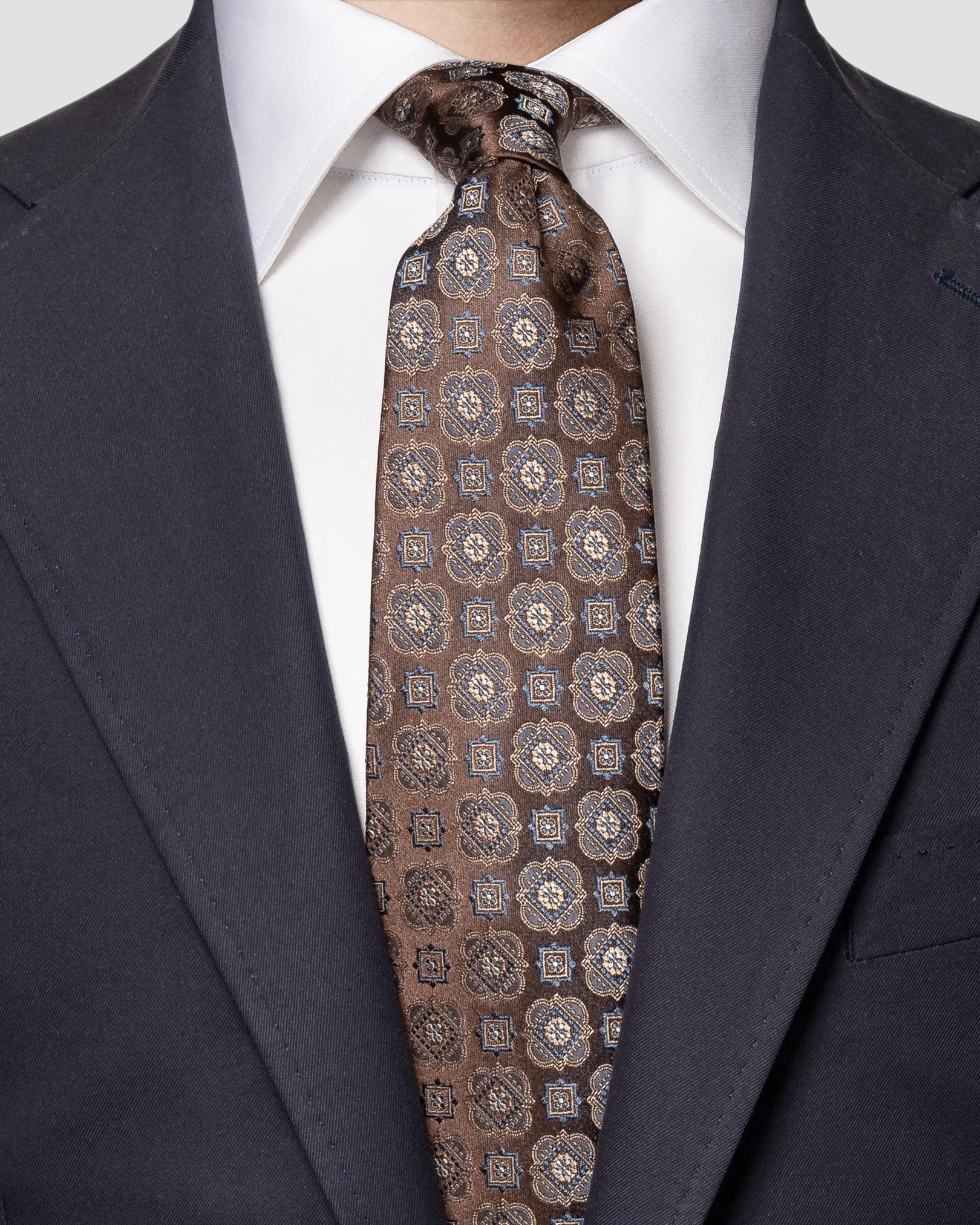Eton - brown geometric sil tie