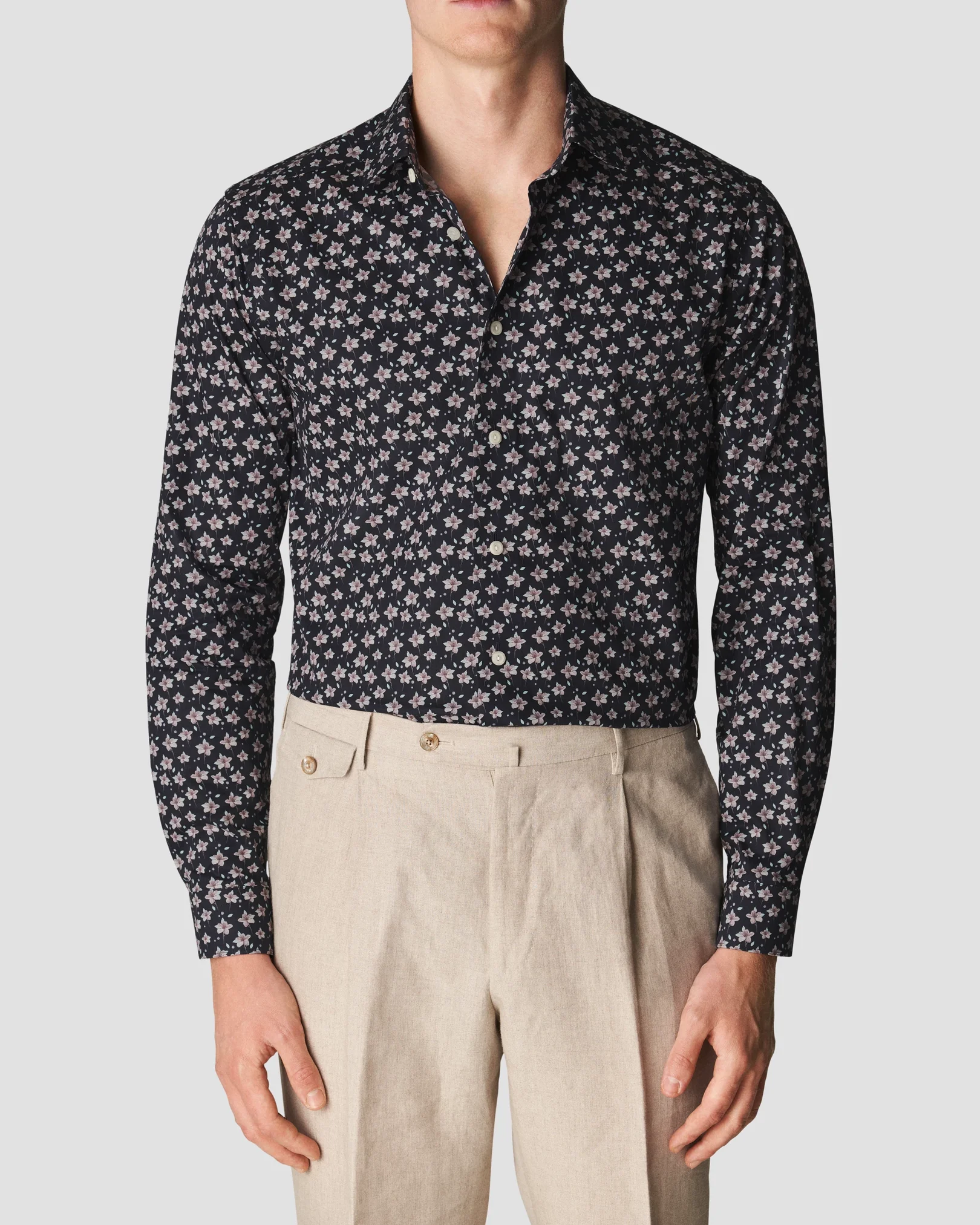 Eton - black signature twill floral pointed collar