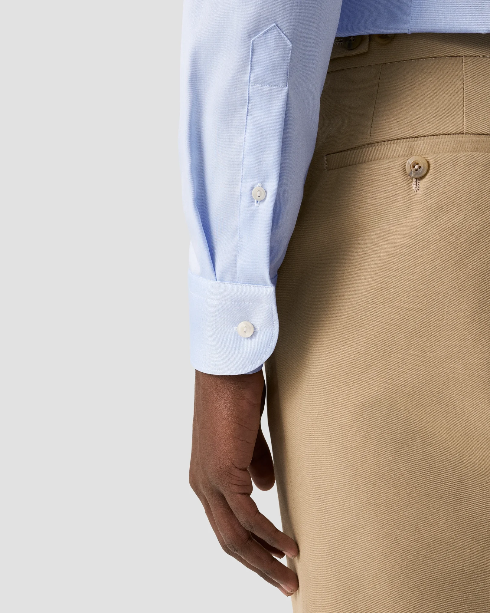 Eton - Chemise bleu clair en twill signature – Col italien