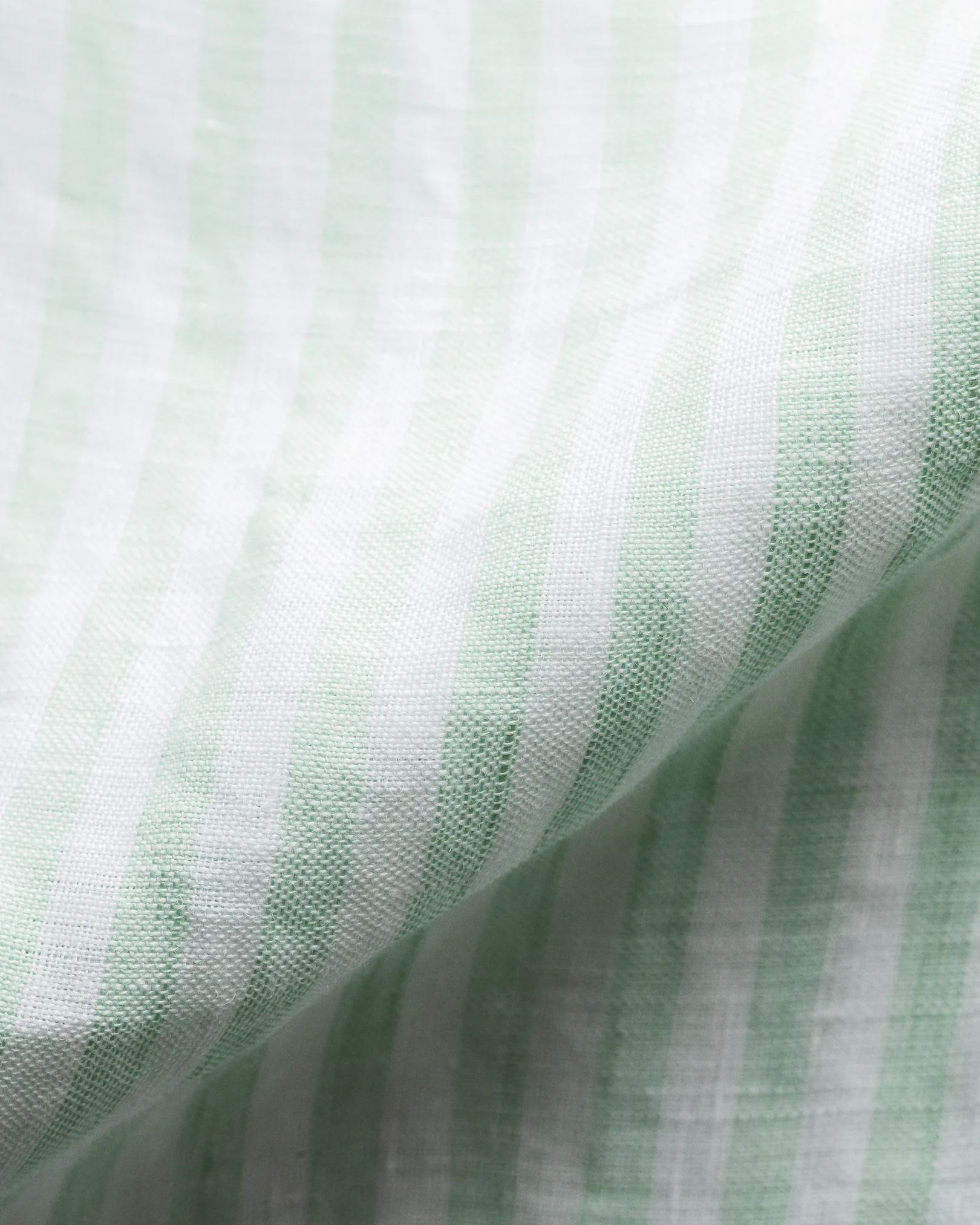 Eton - green linen widespread