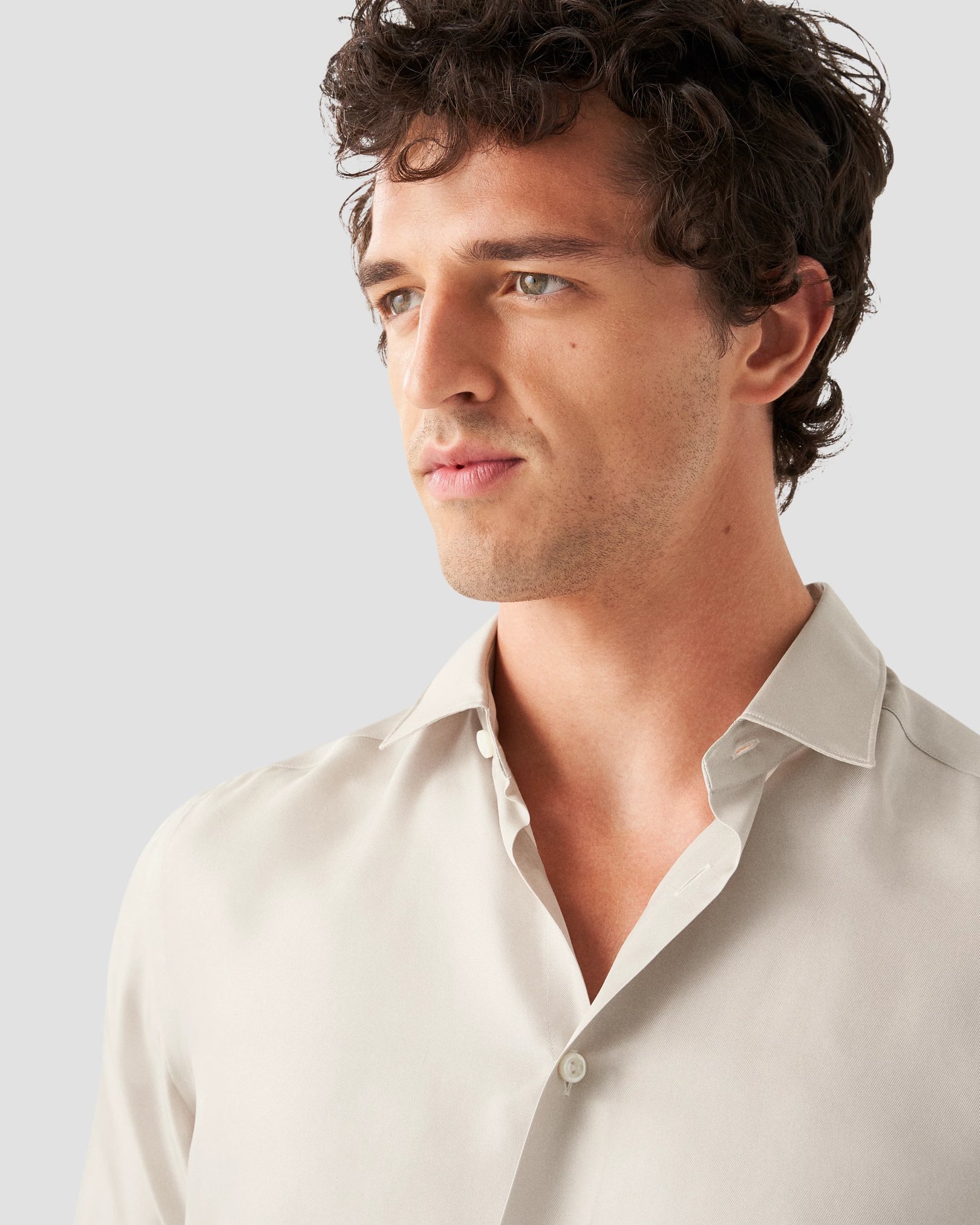 Eton - light grey silk