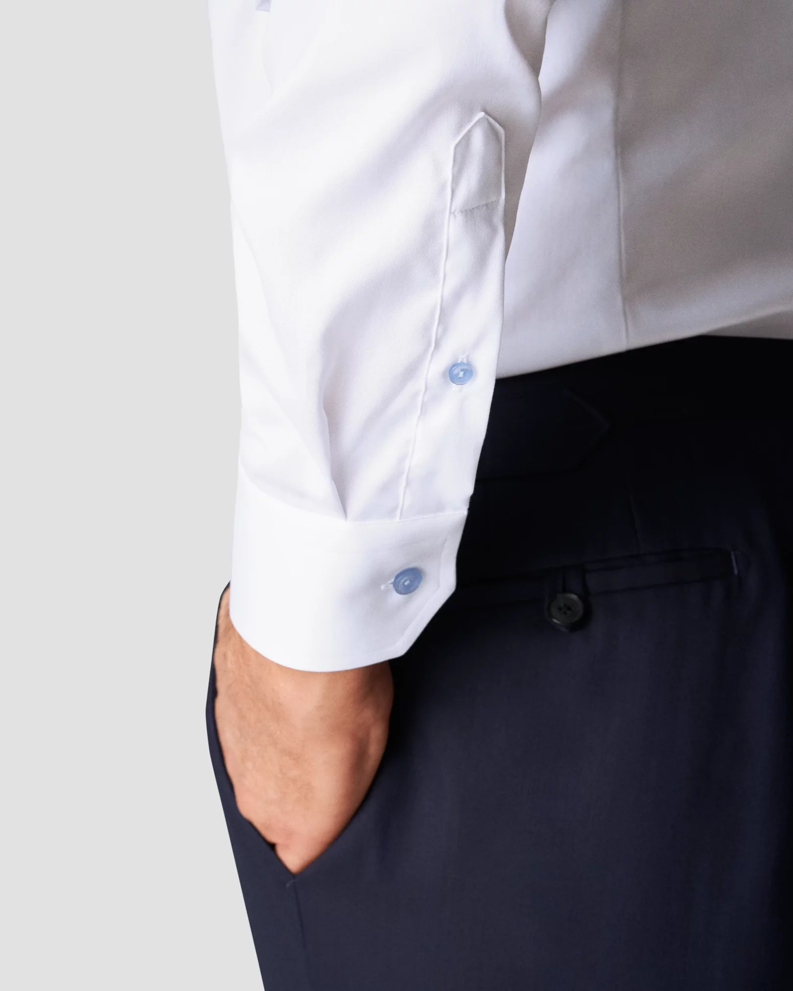 Eton - white twill shirt blue details cutaway