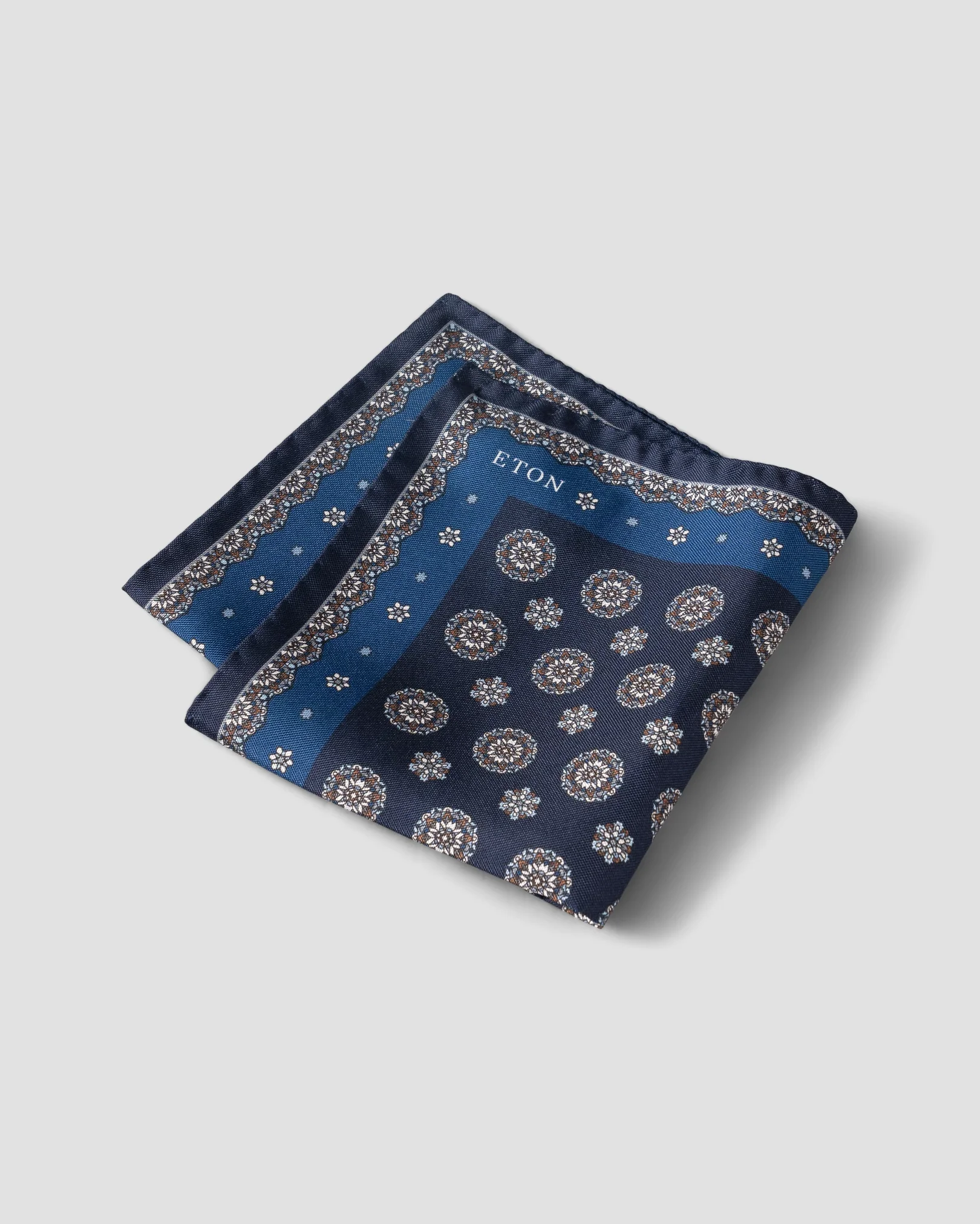 Eton - navy blue timeless pocket square