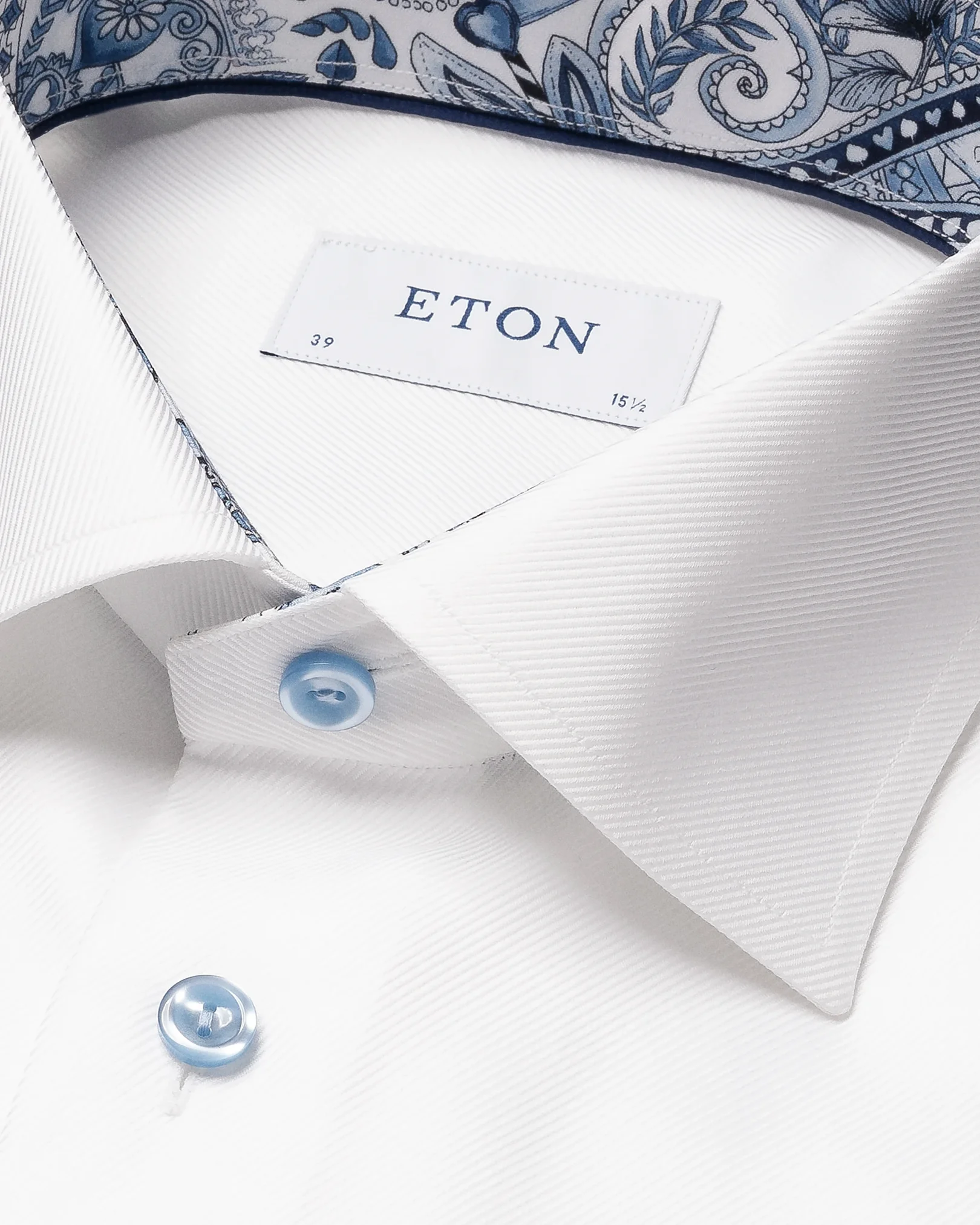 Eton - white textured twill special details