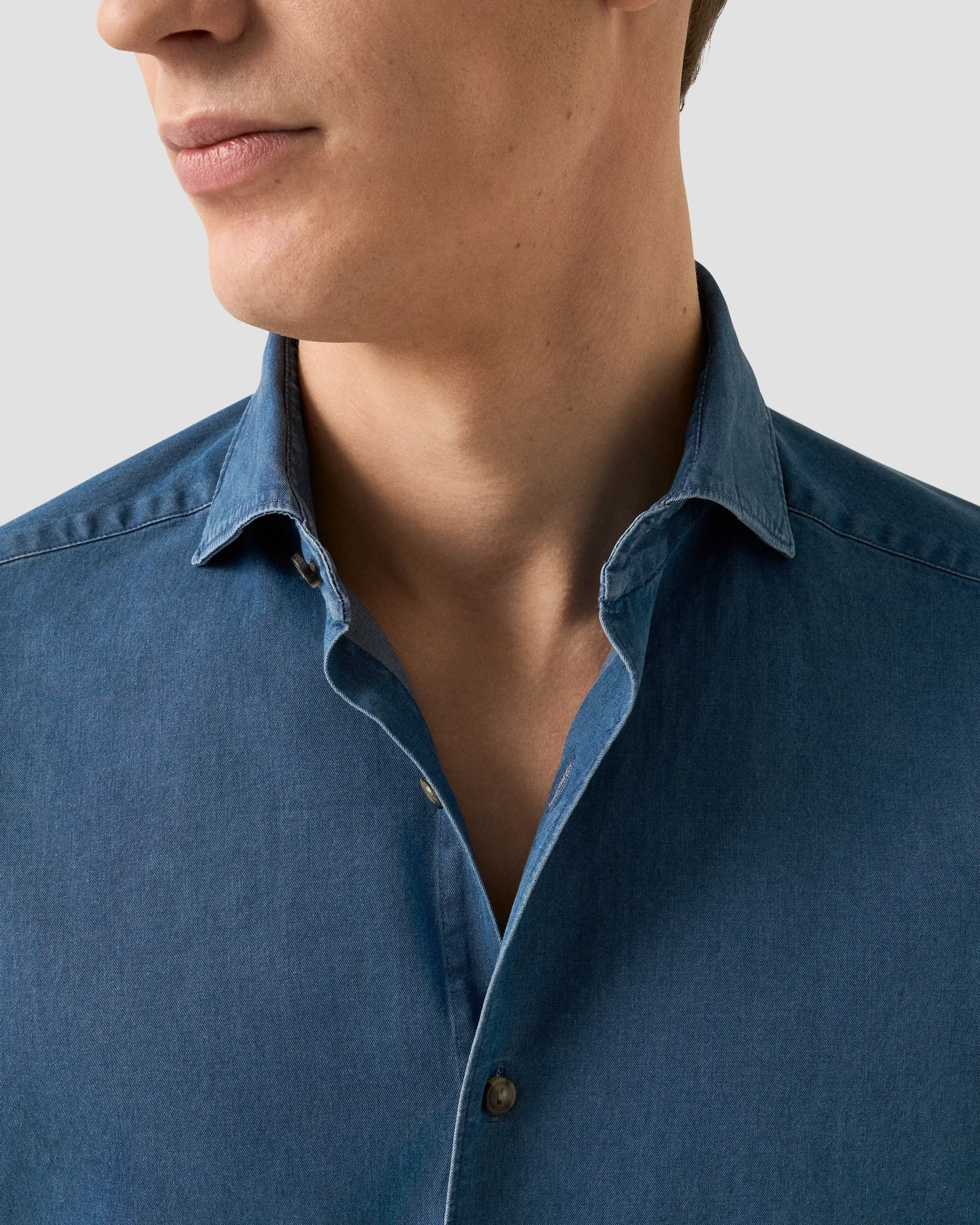 Eton - navy blue lightweight denim shirt wide spread 258