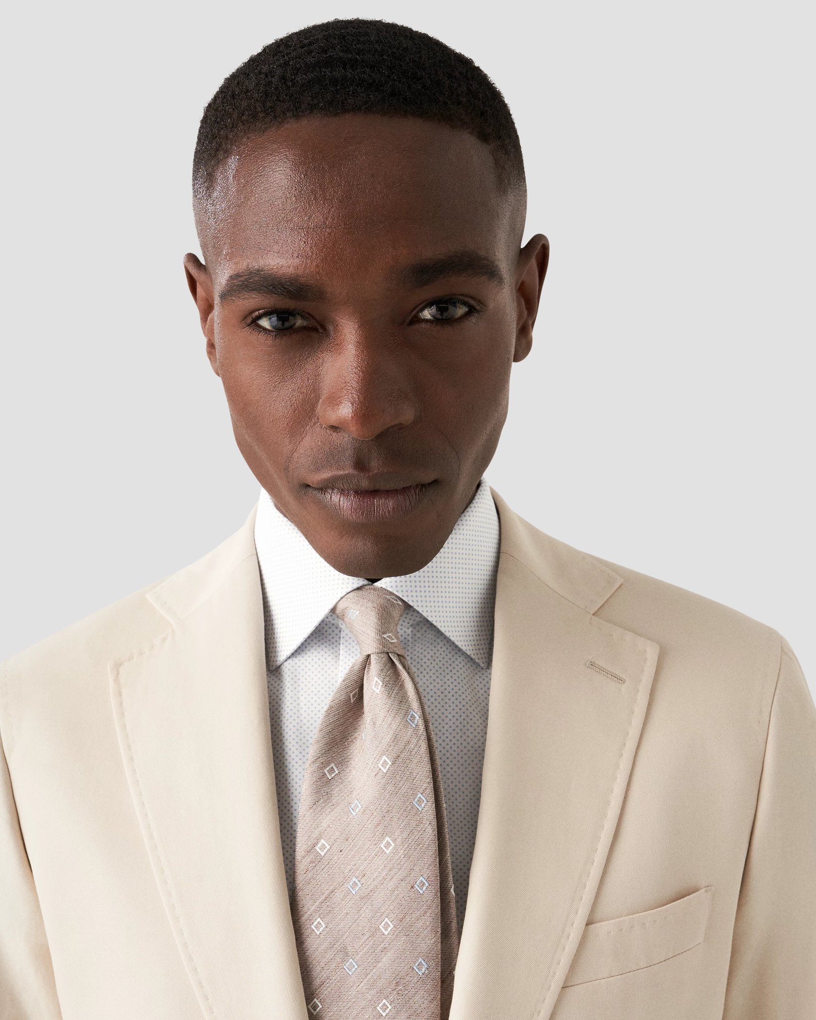 Eton - light blue poplin cutaway microprint