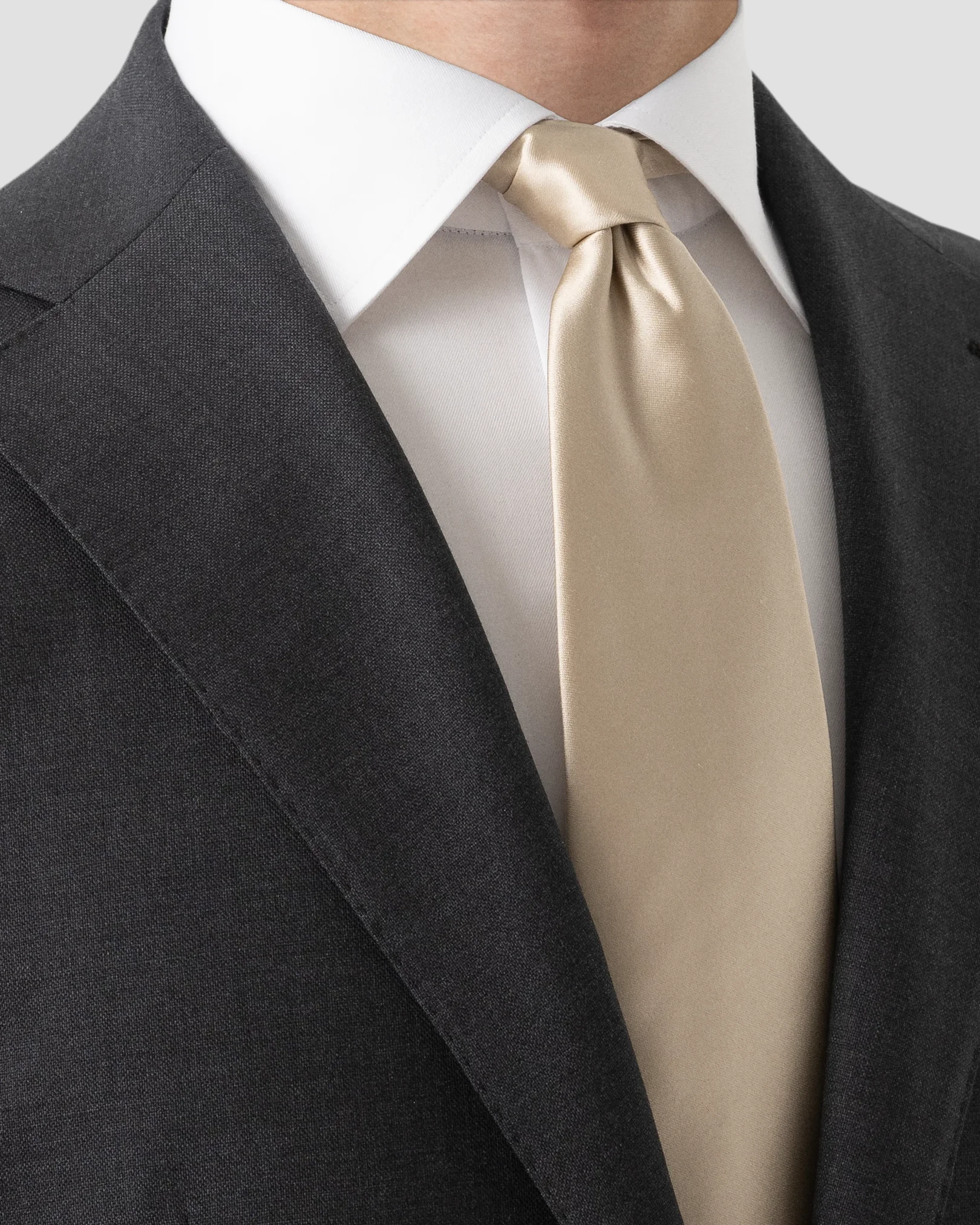 Eton - beige solid silk tie