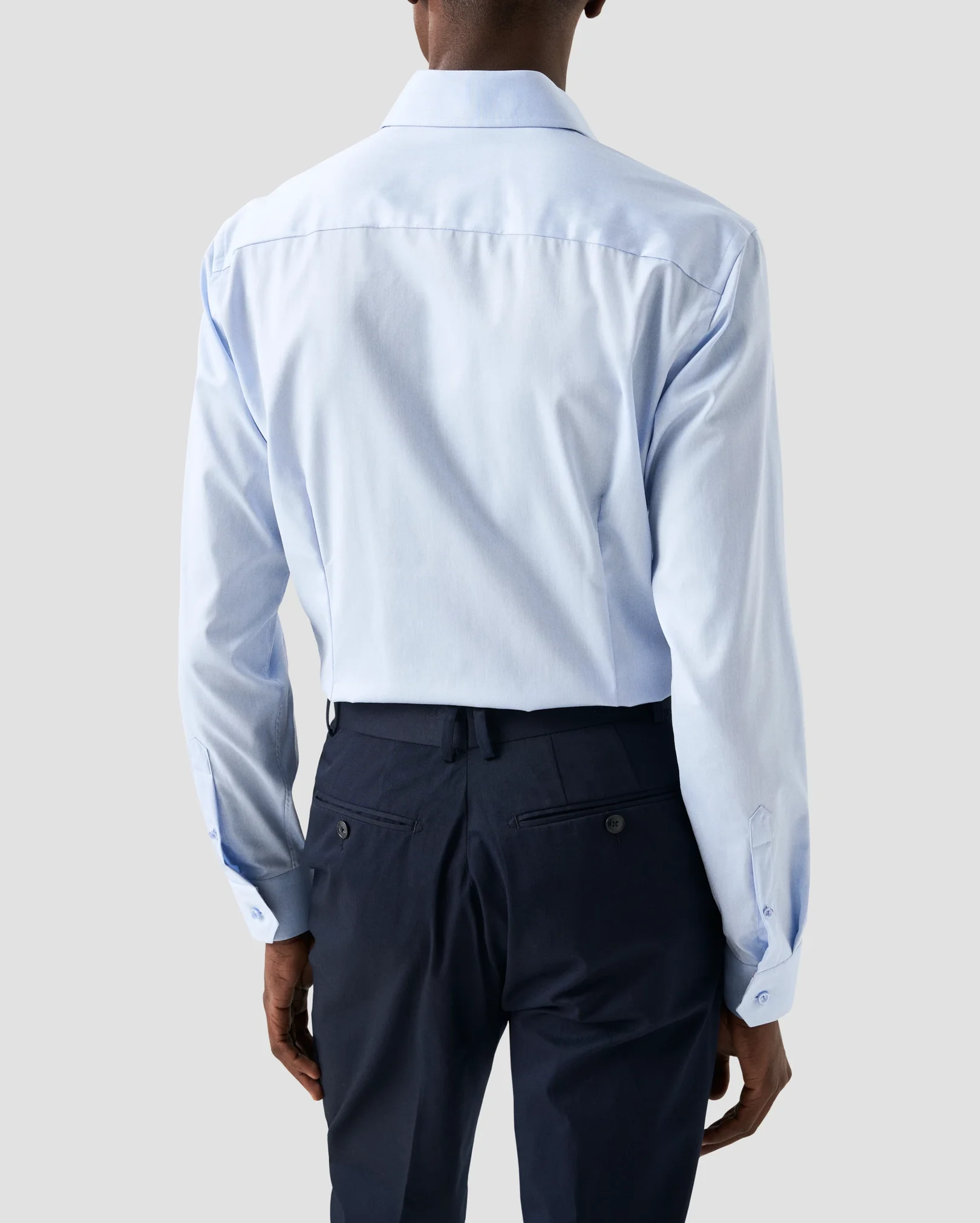 Eton - light blue crease resistant signature twill