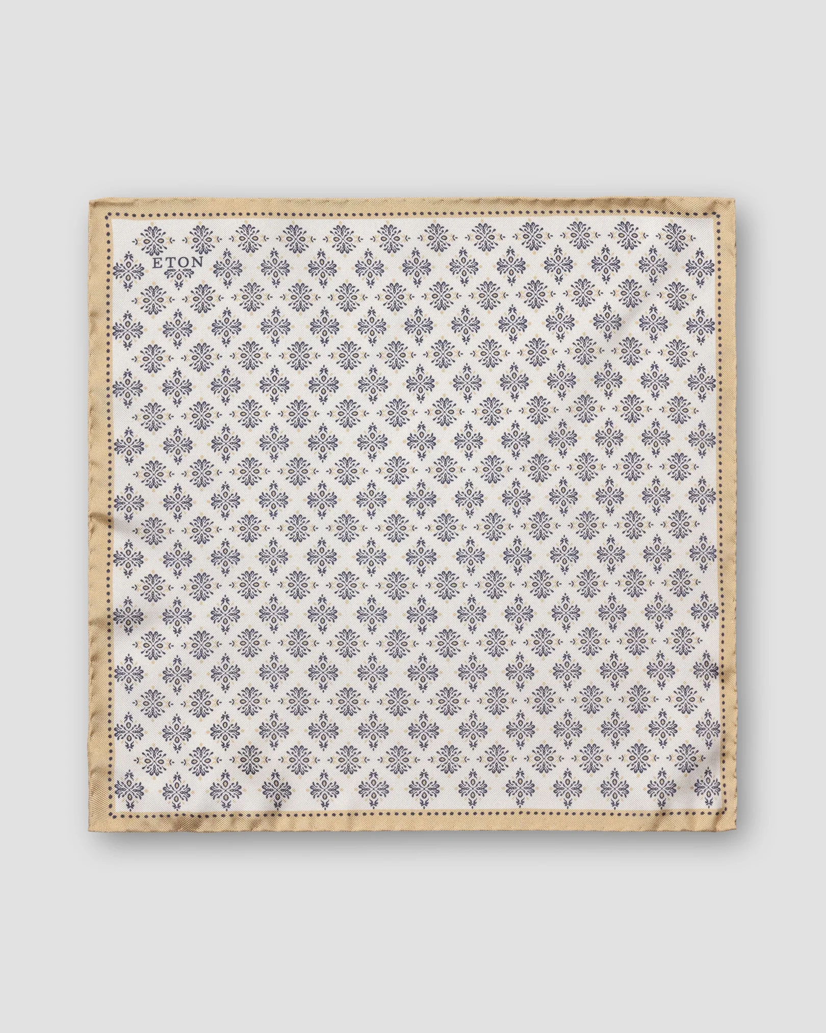 Eton - white elegent pocket square