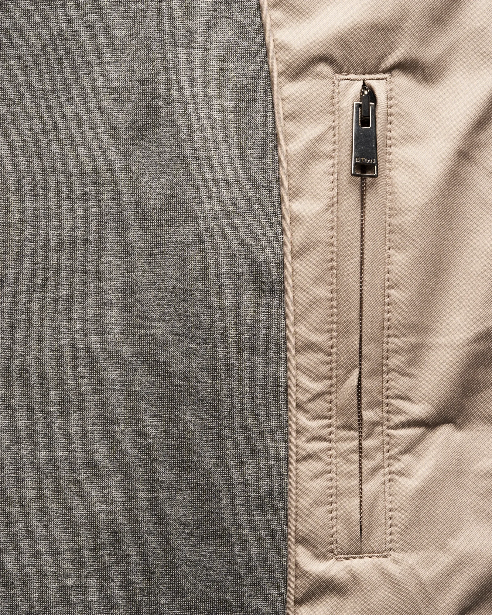 Eton - lightweight wind vest beige