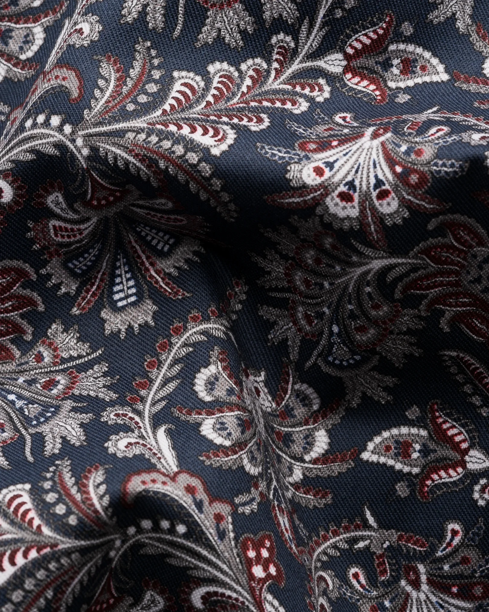 Eton - extreme cut away paisley shirt