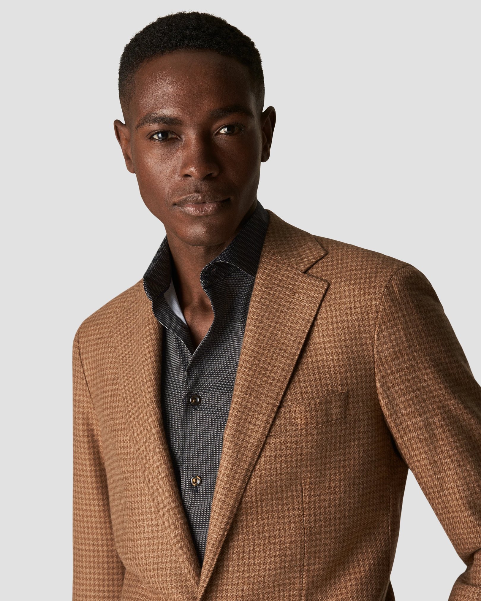 Eton - brown four way stretch