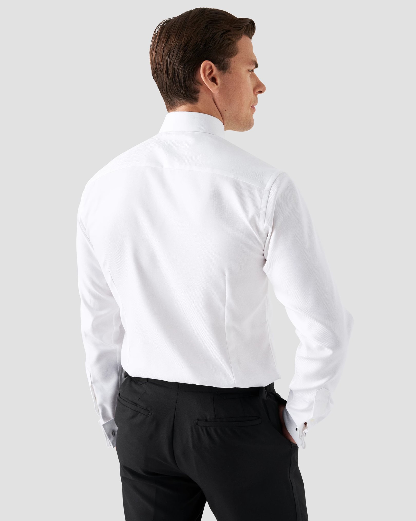 Eton - white textured twill moderate cutaway