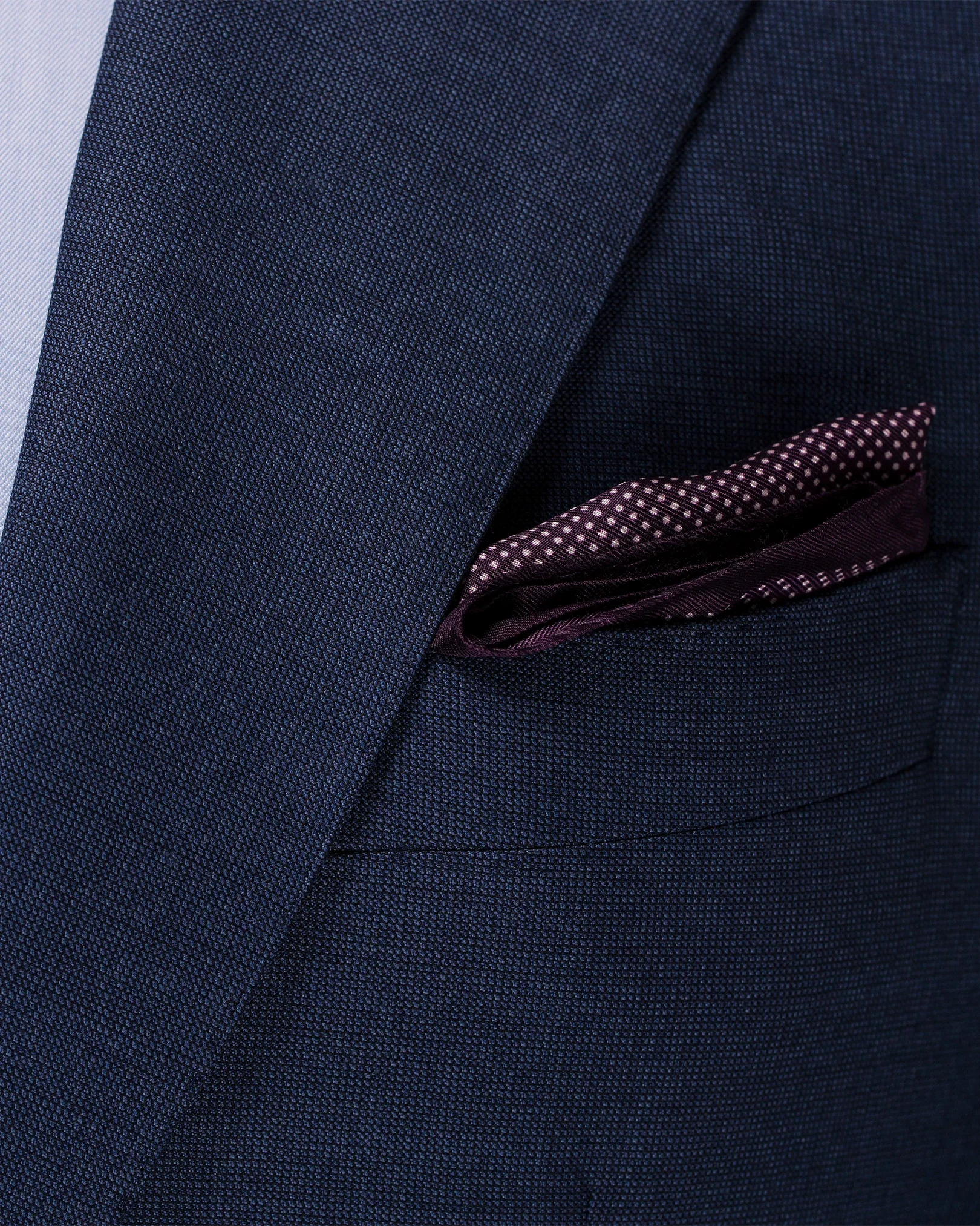 Eton - dotted pocket square