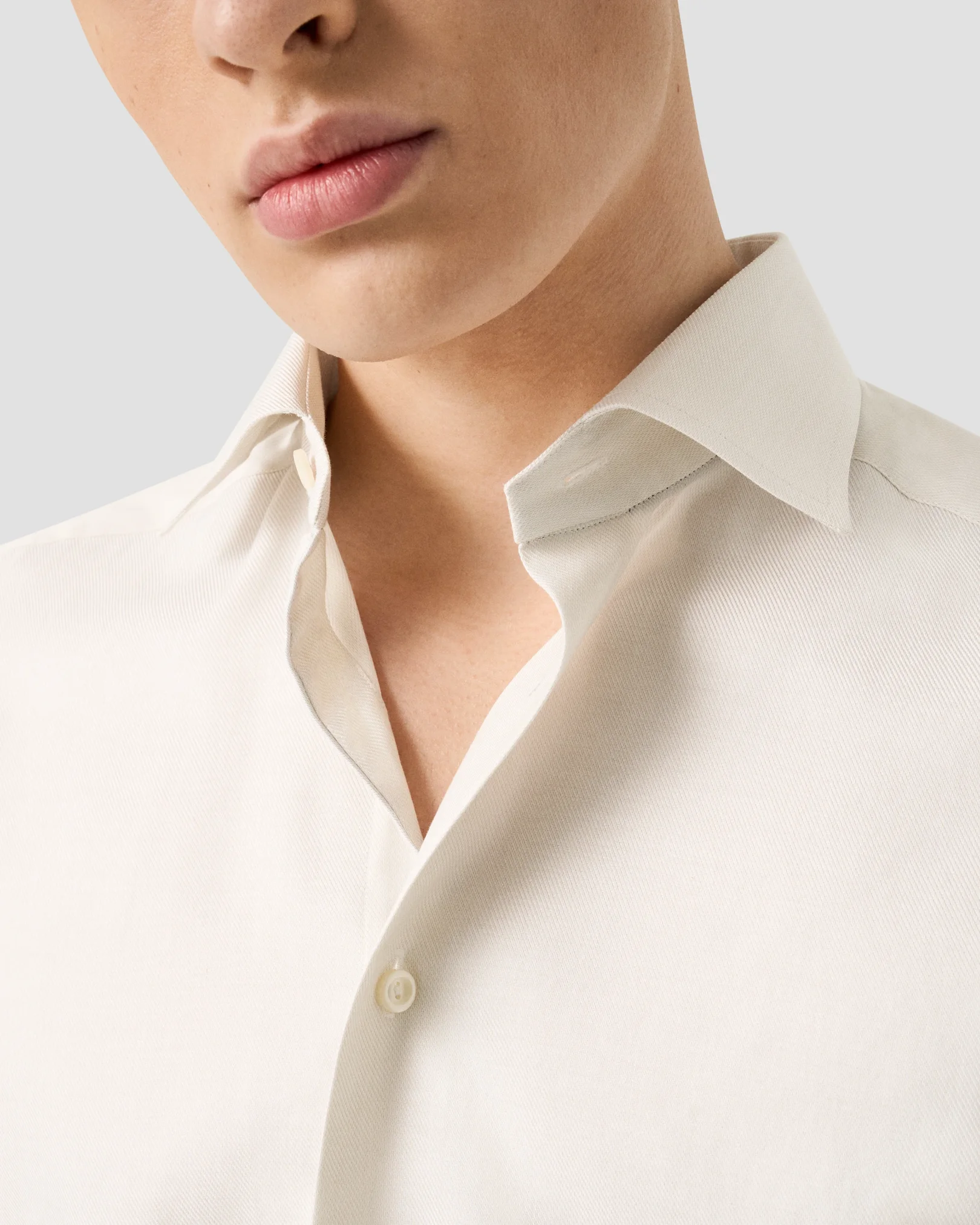 Eton - white melange semi solid fine twill shirt