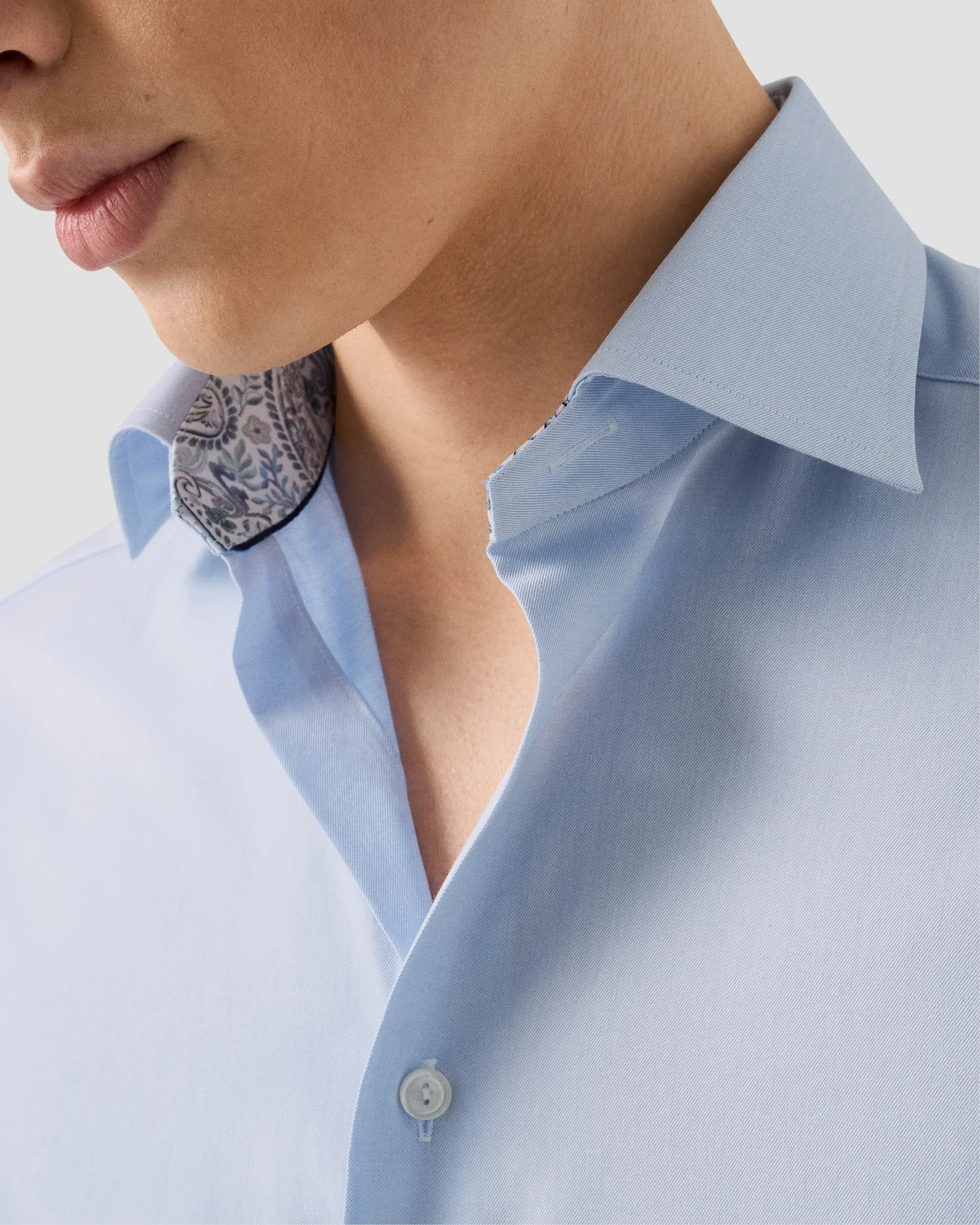 Eton - light blue solid paisley effect shirt