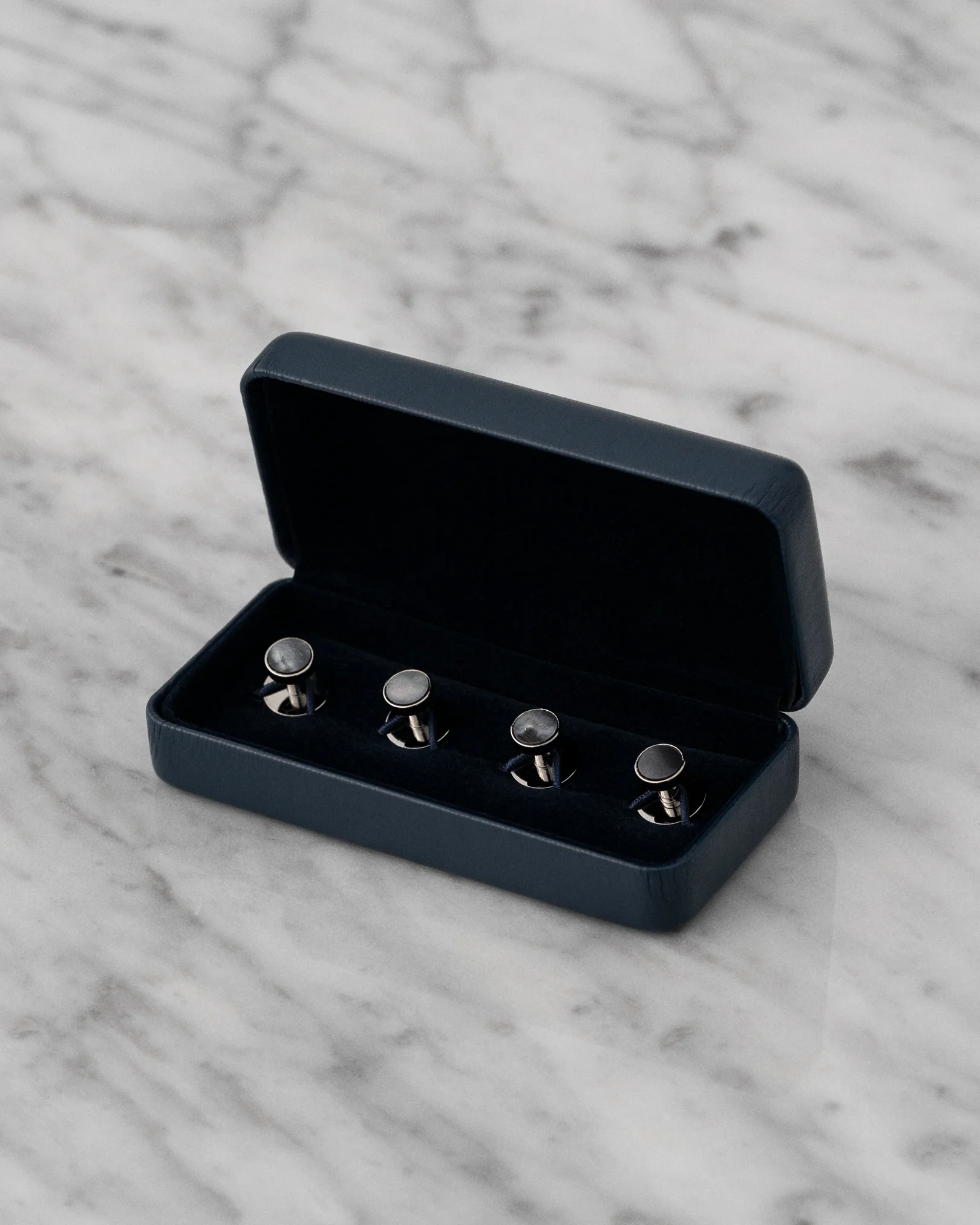 Eton - grey mop stud buttons