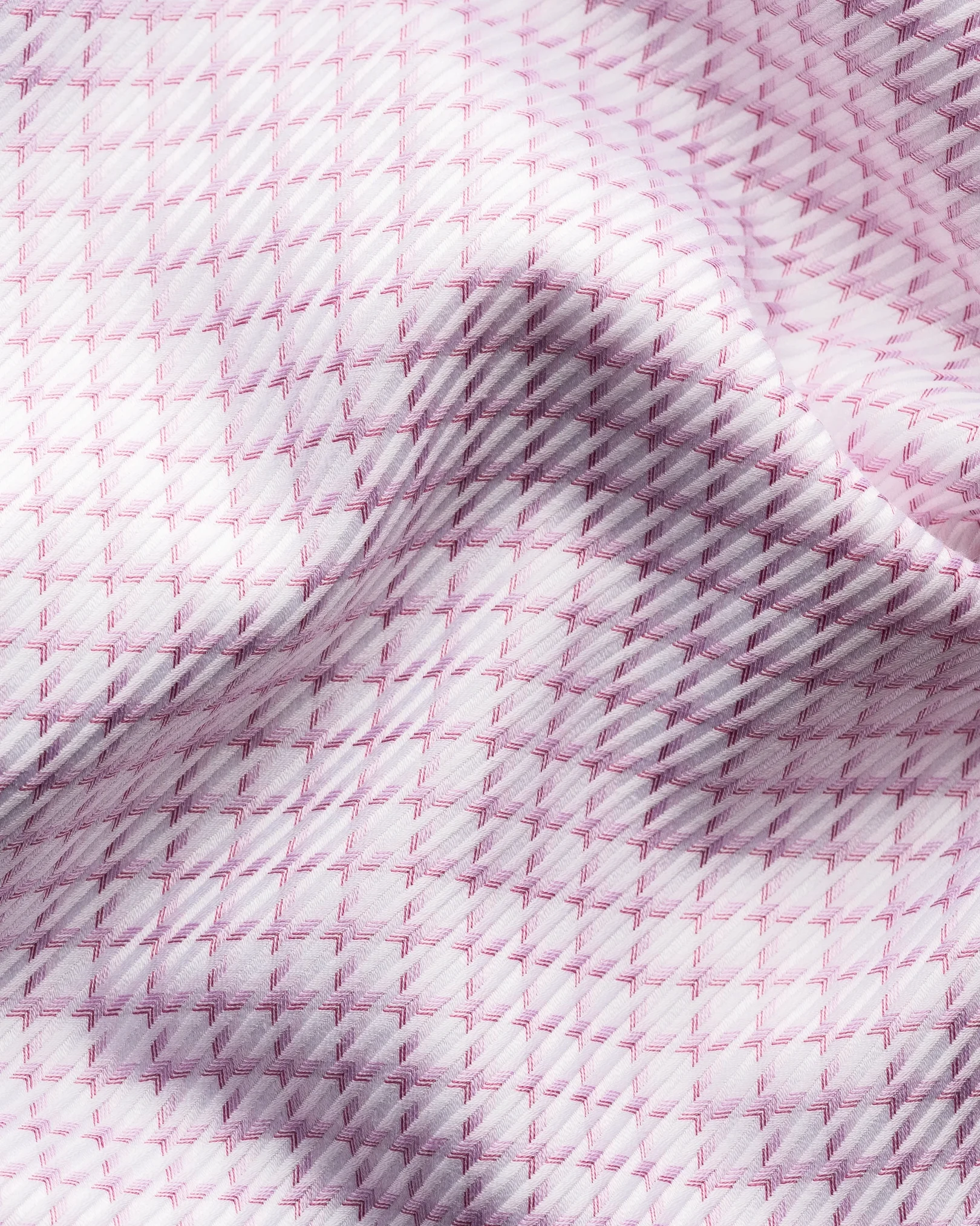 Eton - pink textured twill checked cut away