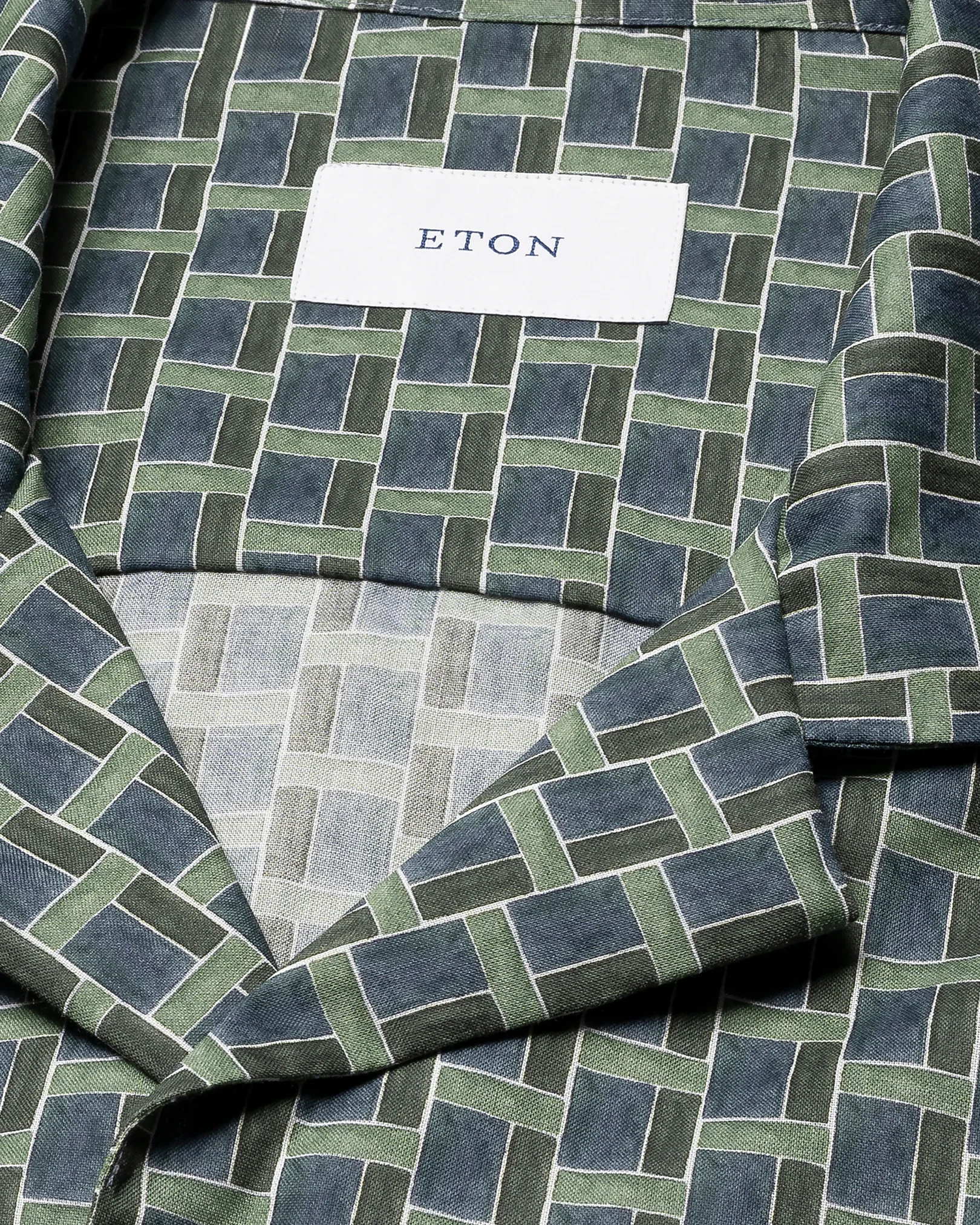 Eton - geometric resort shirt
