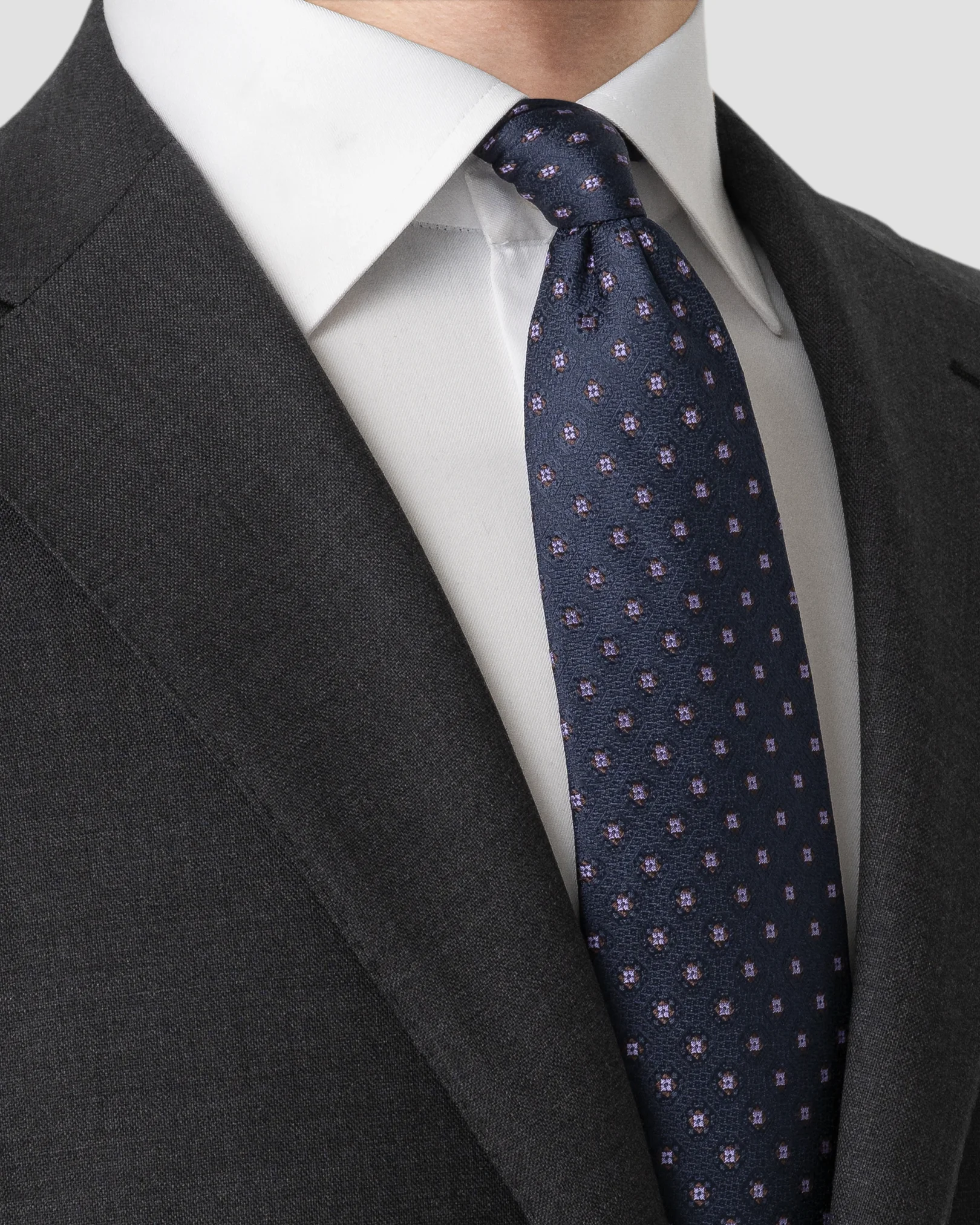 Eton - medallion woven silk tie 256