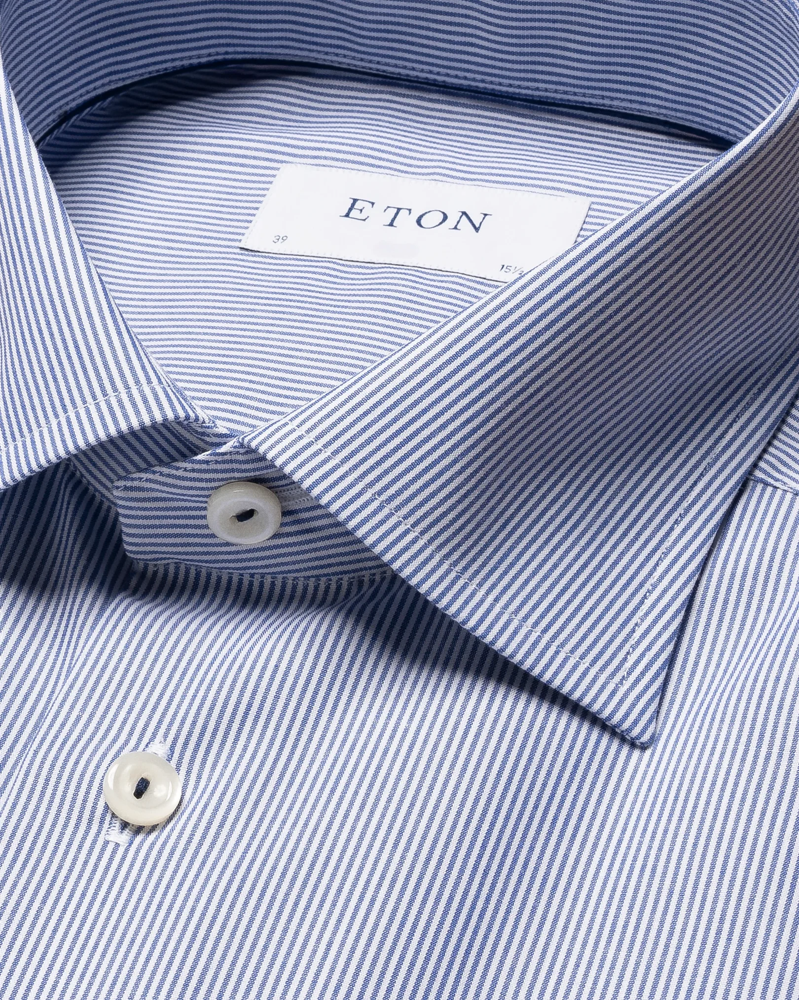 Eton - mid blue poplin cut away single slim