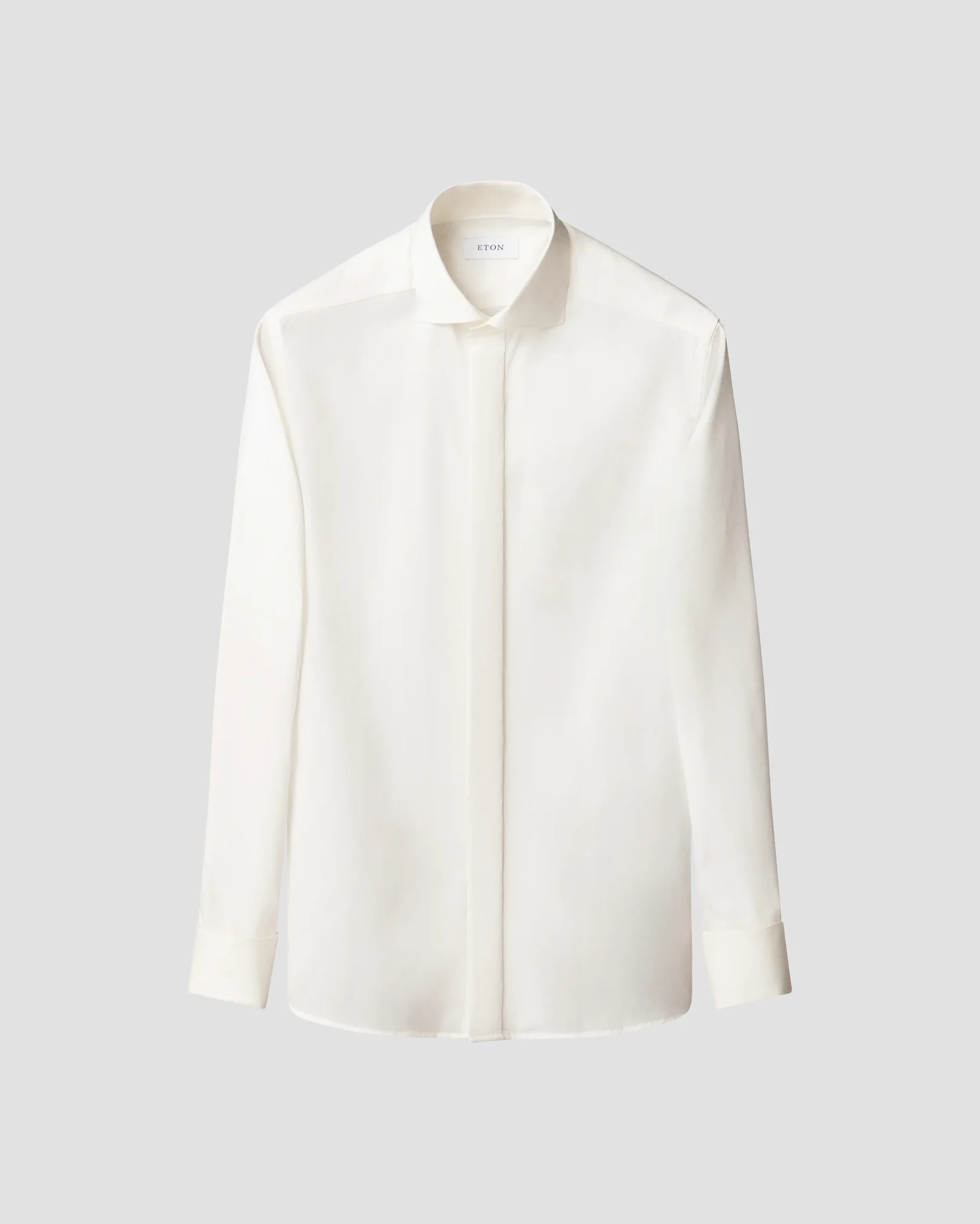 Eton - white wide spread collar rounded french
