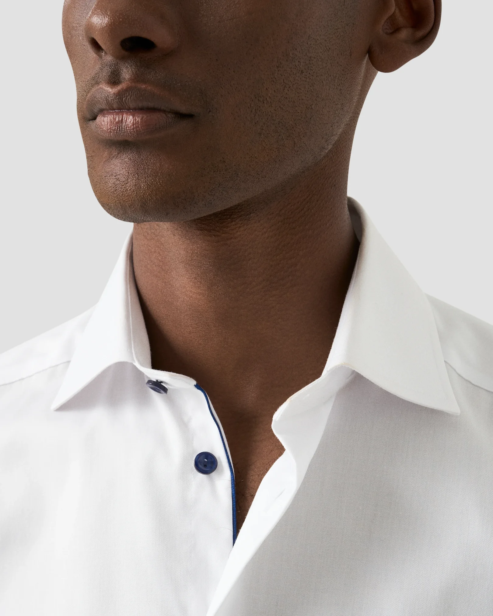 Eton - white navy details signature twill we1